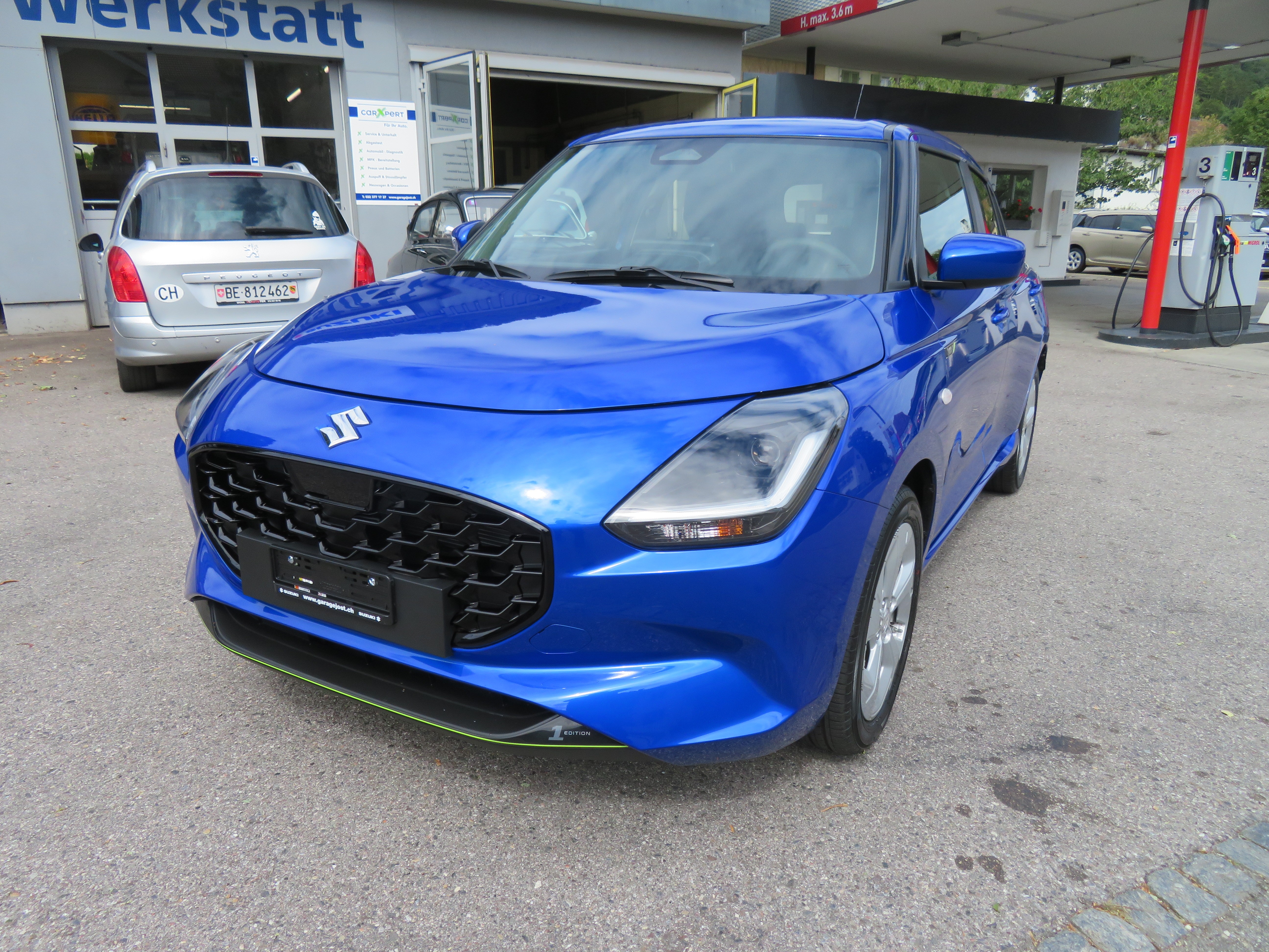 SUZUKI Swift 1.2 1st Edition Hybrid CVT