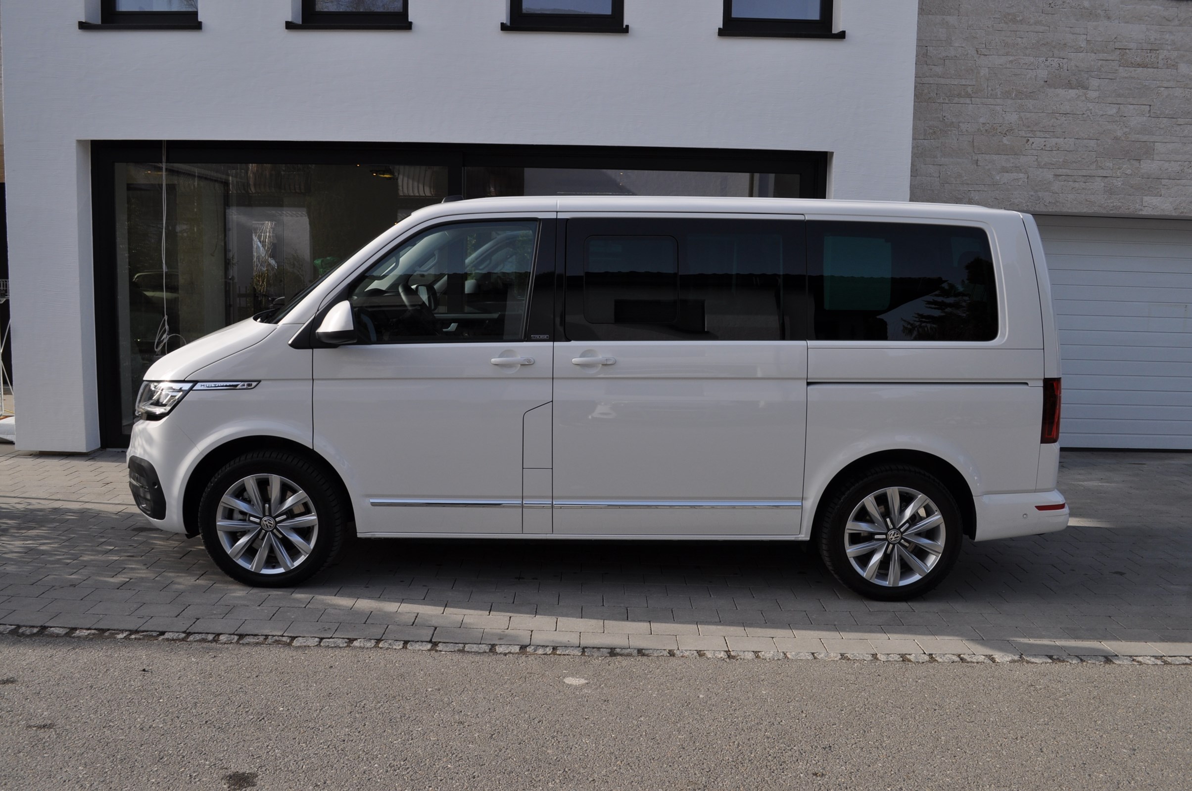 VW T6.1 Multivan 2.0 Bi-TDI Comfortline 4Motion DSG