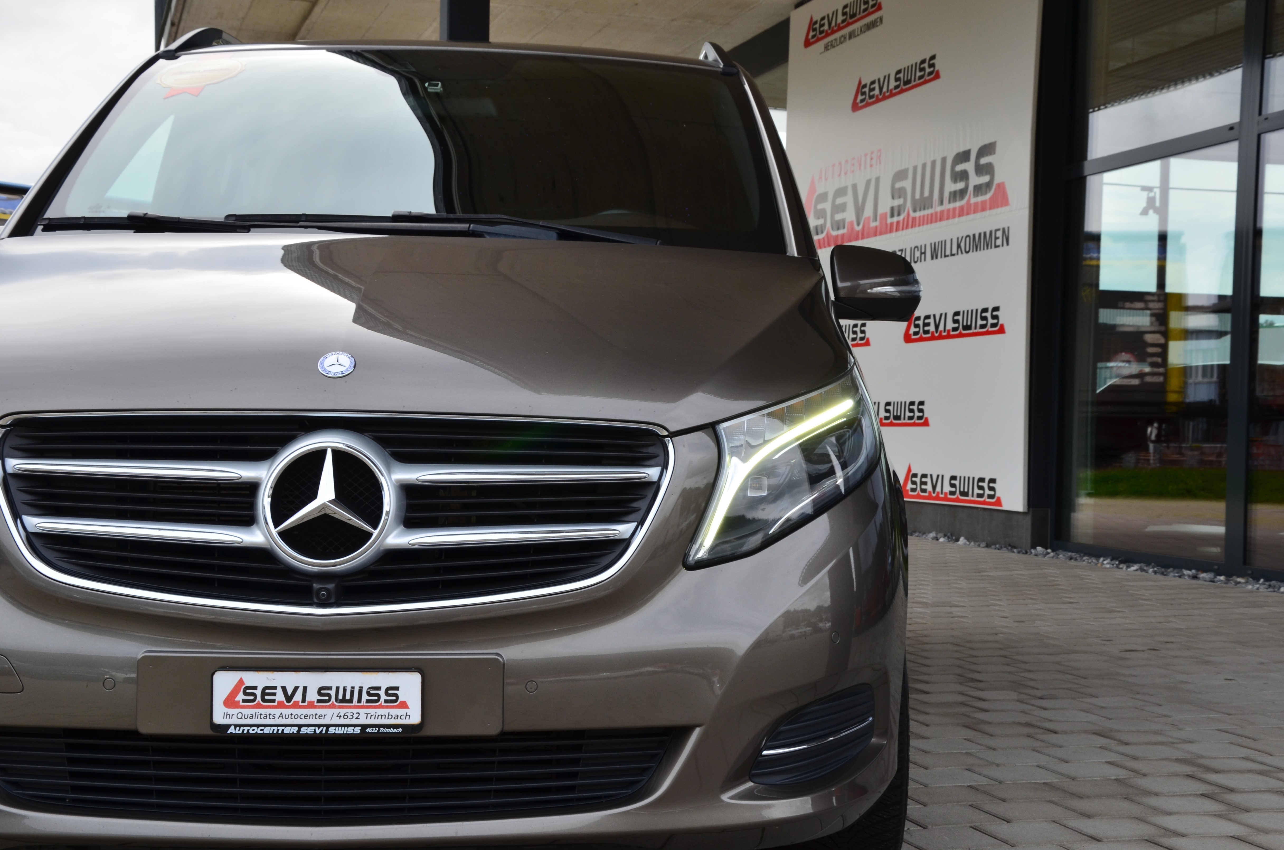 MERCEDES-BENZ V 250 d Avantgarde lang 7G-Tronic