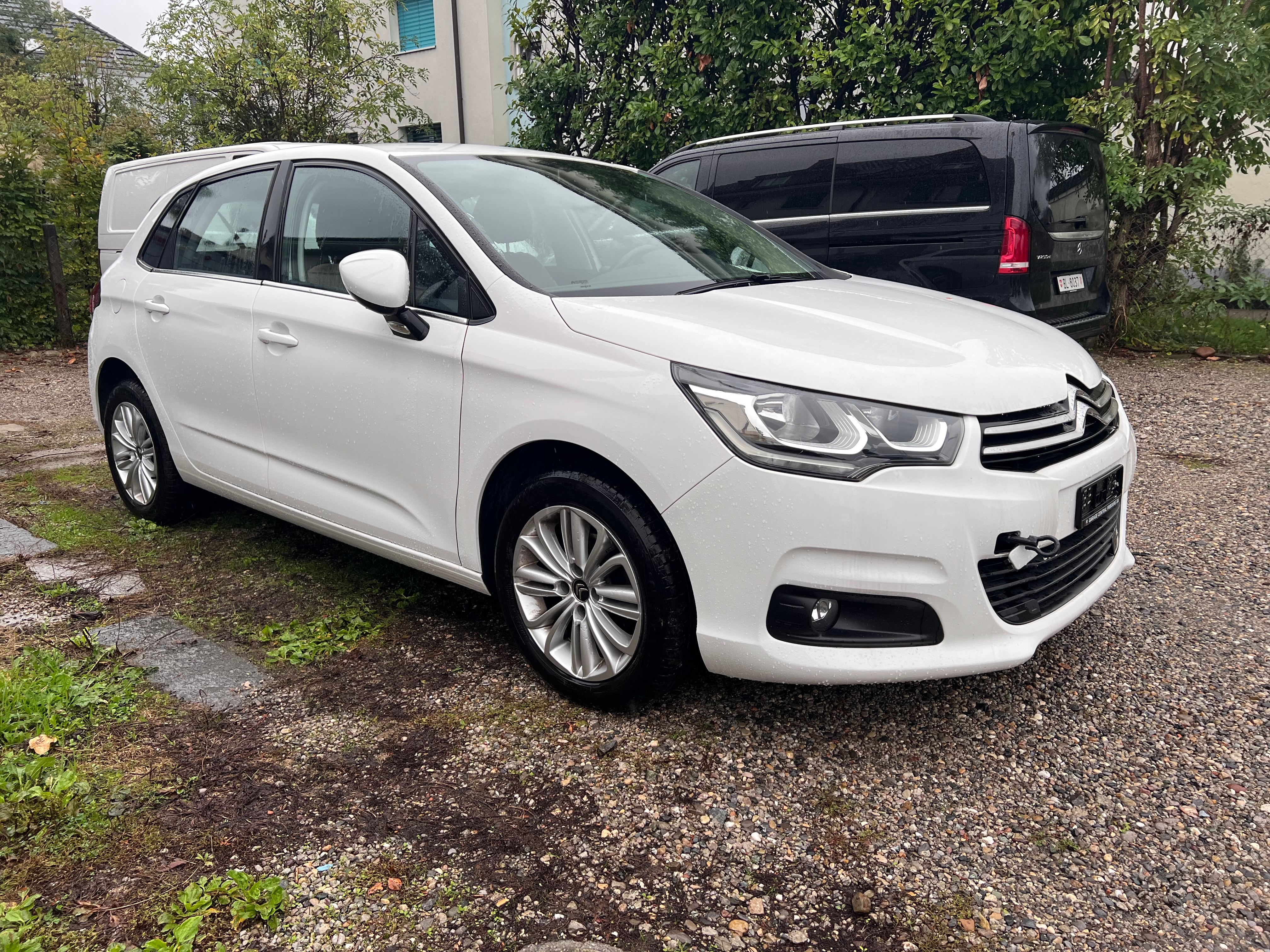 CITROEN C4 1.2 Pure Tech Live Edition