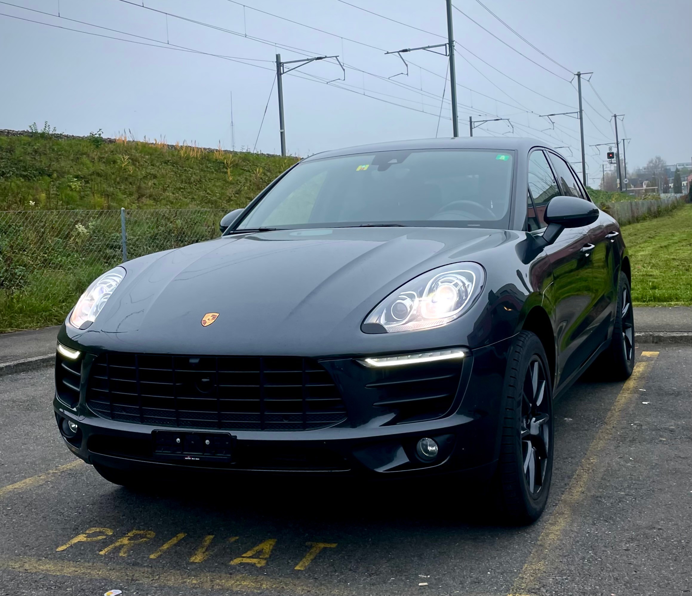 PORSCHE Macan PDK