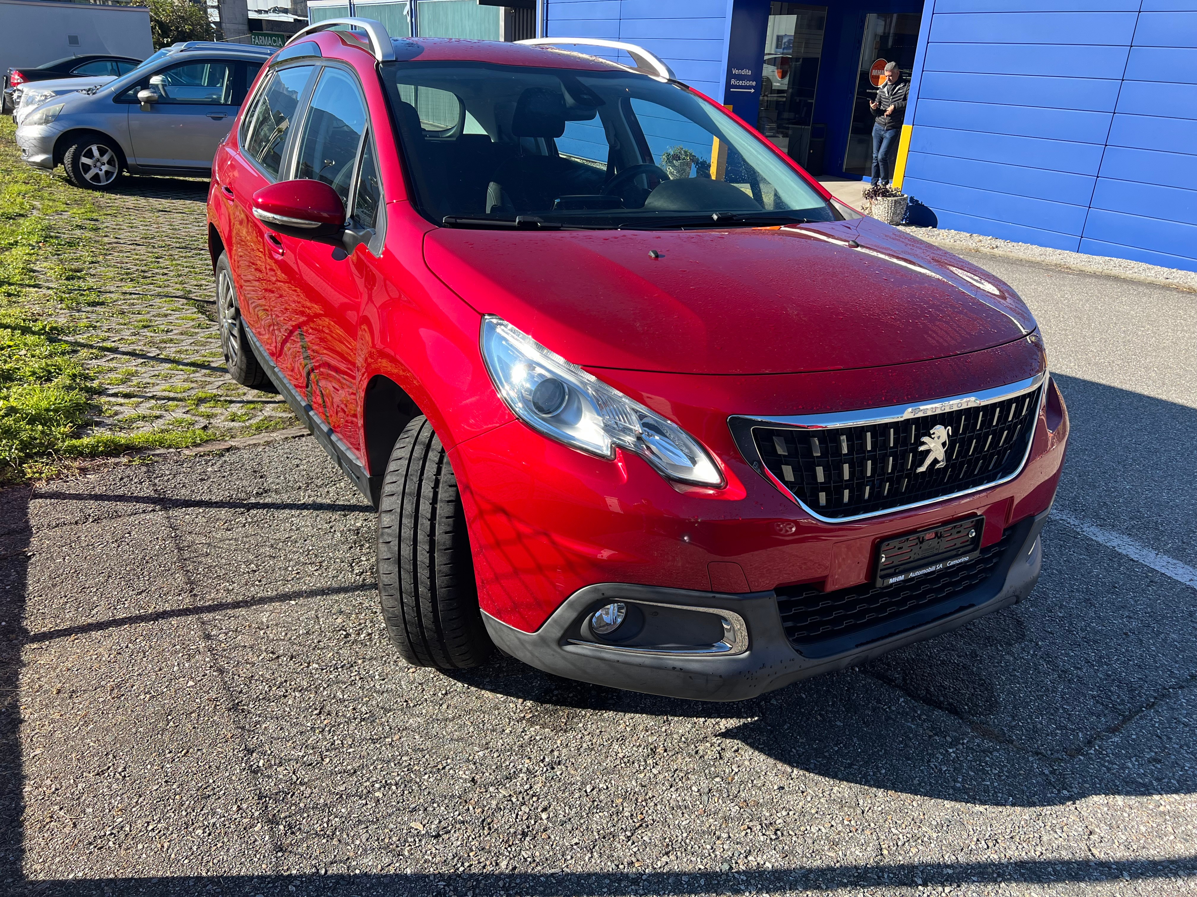 PEUGEOT 2008 1.2 PureTech Active