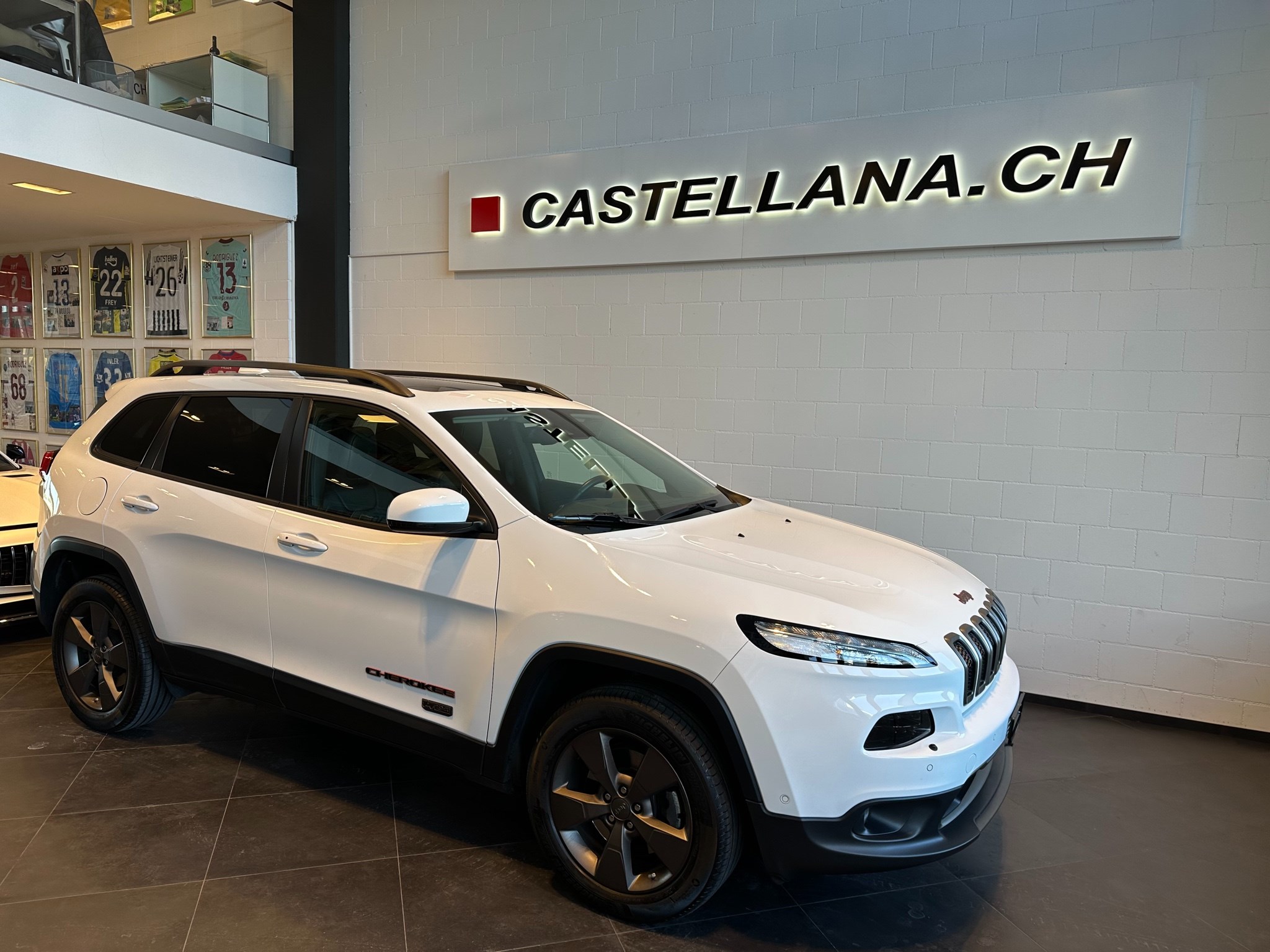 JEEP Cherokee 2.2TD Longitude AWD 9ATX