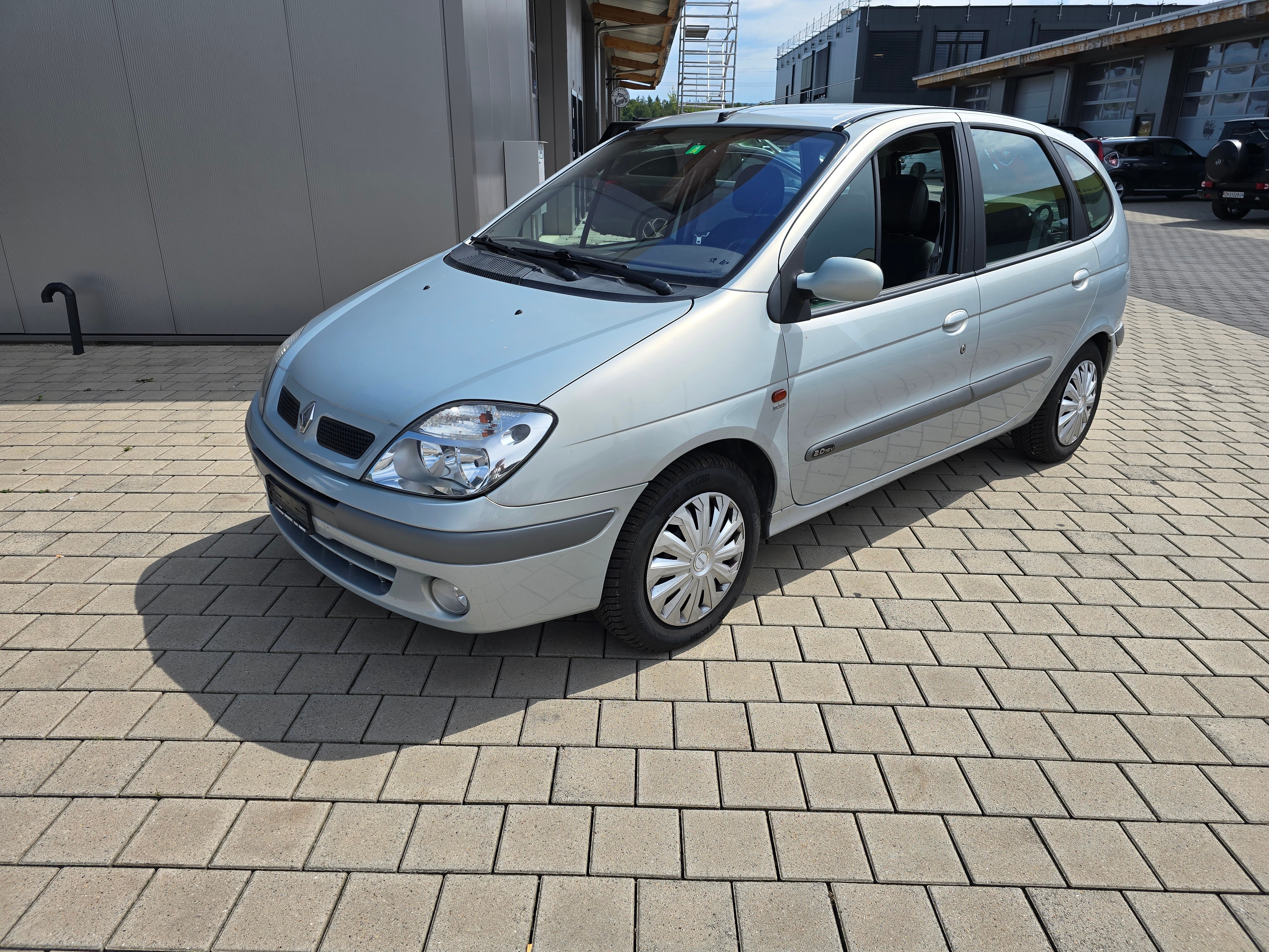 RENAULT Megane Scenic 2.0 Automat