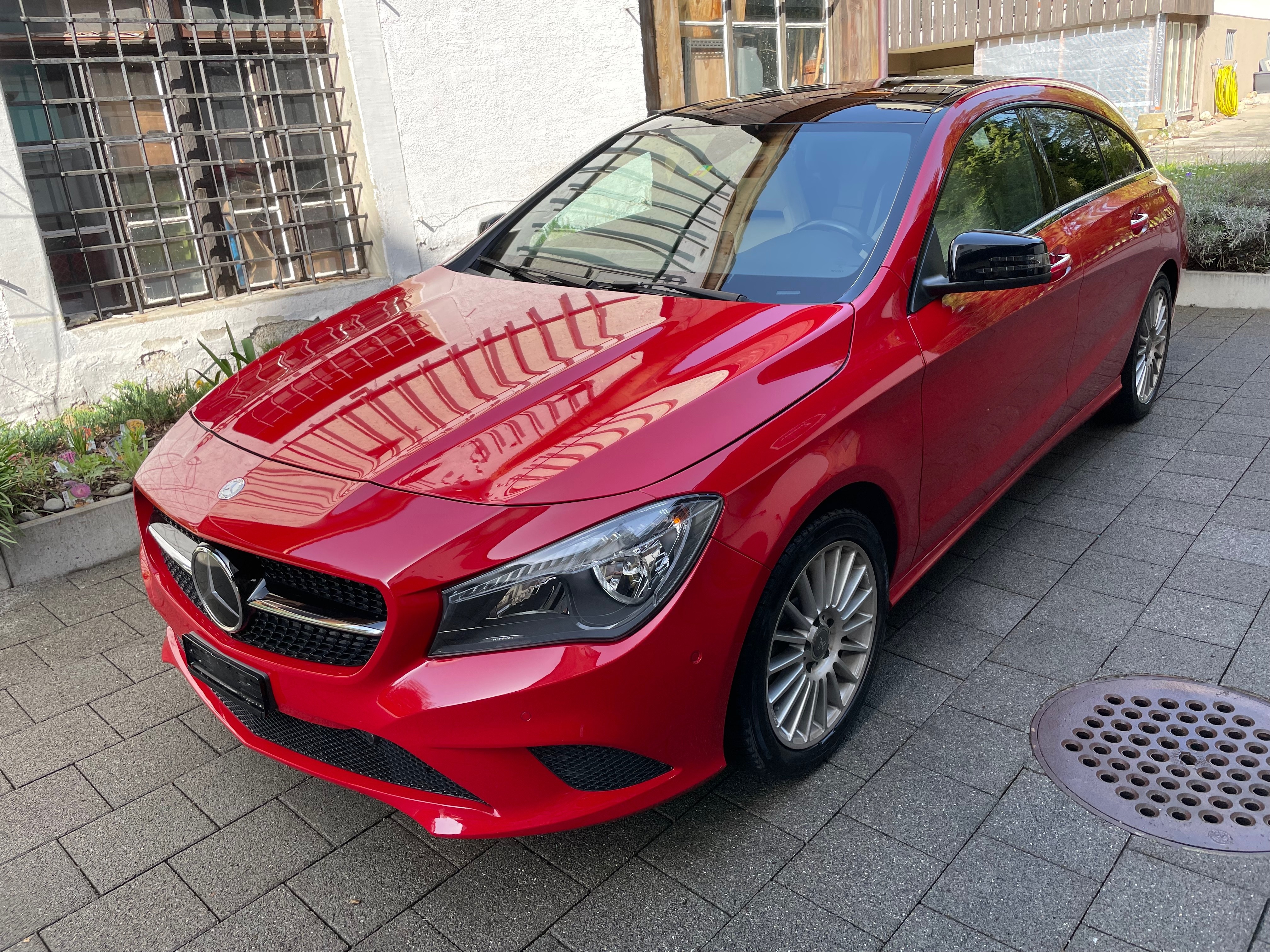 MERCEDES-BENZ CLA Shooting Brake 250 7G-DCT 4Matic