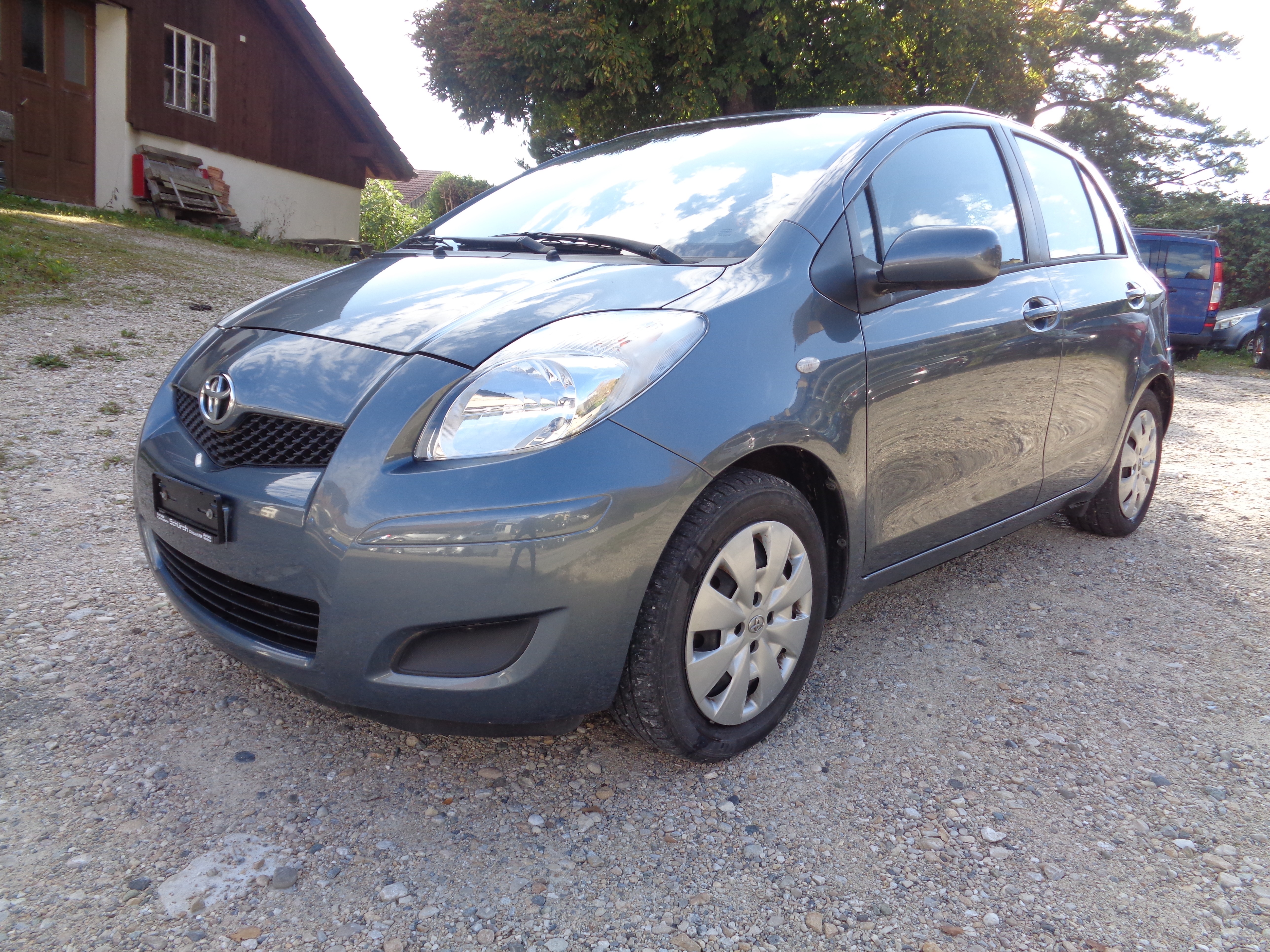 TOYOTA Yaris 1.33 Linea Luna