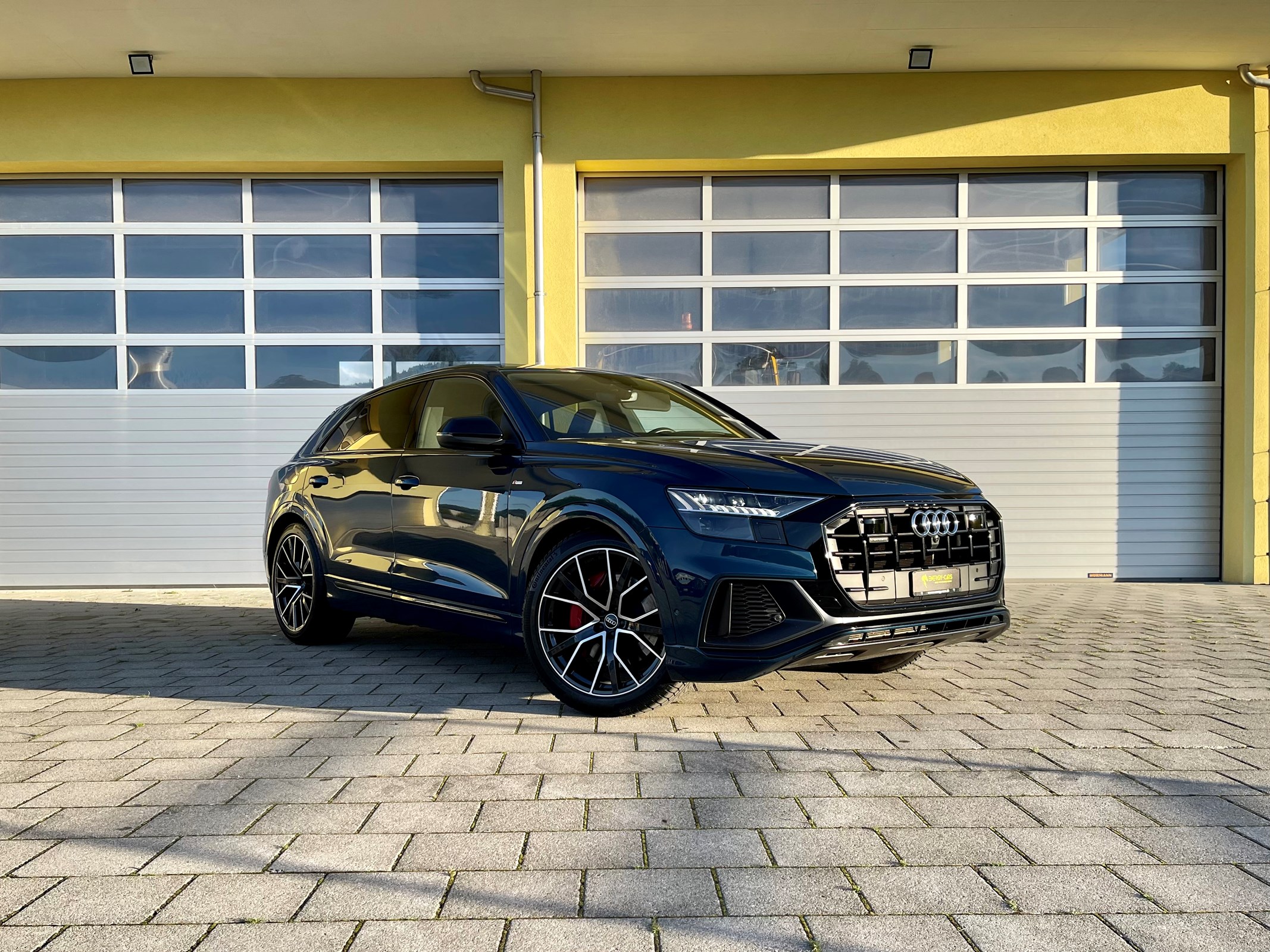 AUDI Q8 60 TFSI e quattro PHEV tiptronic