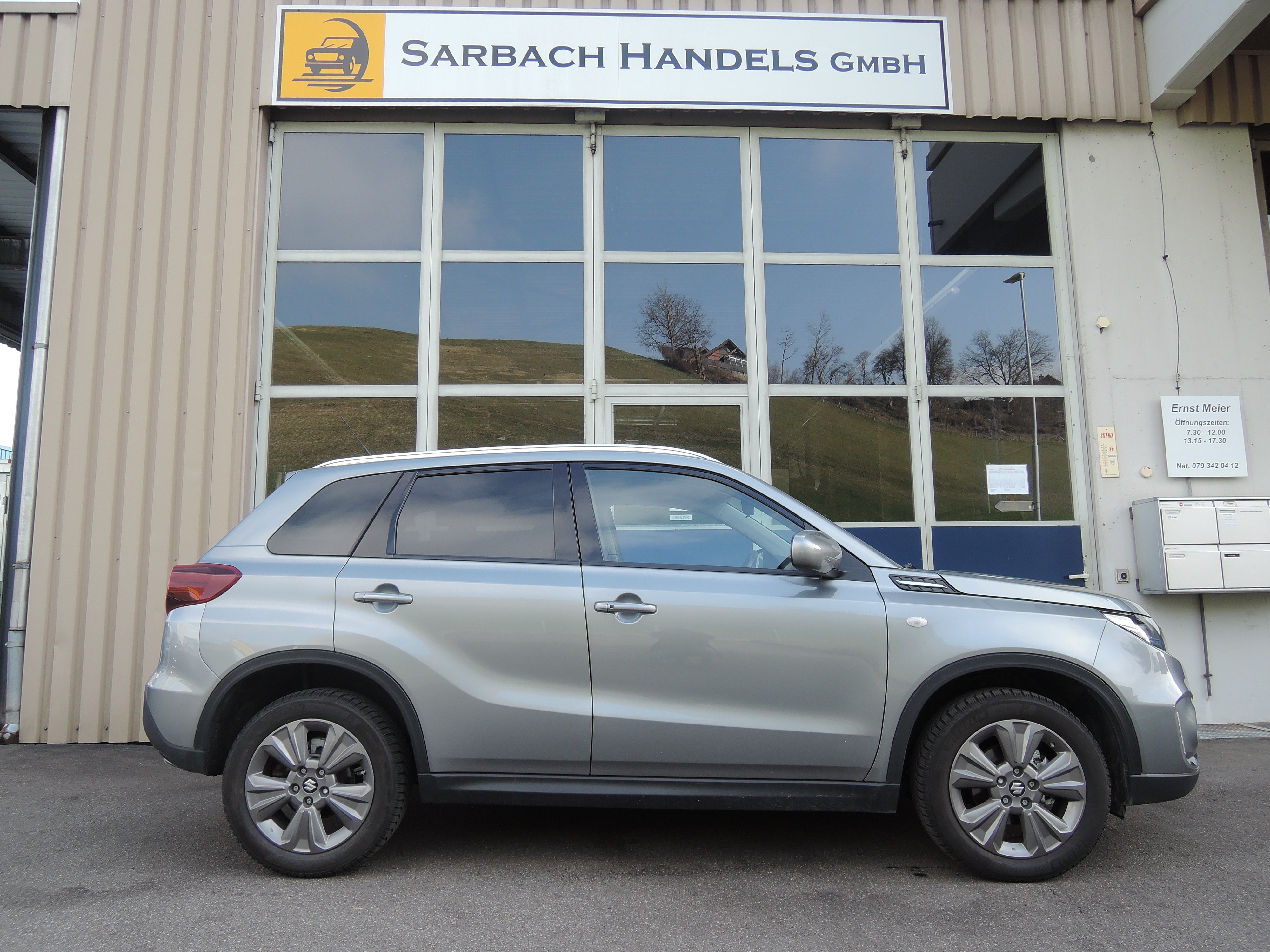 SUZUKI Vitara 1.5 Hybrid Compact + 4x4 AGS