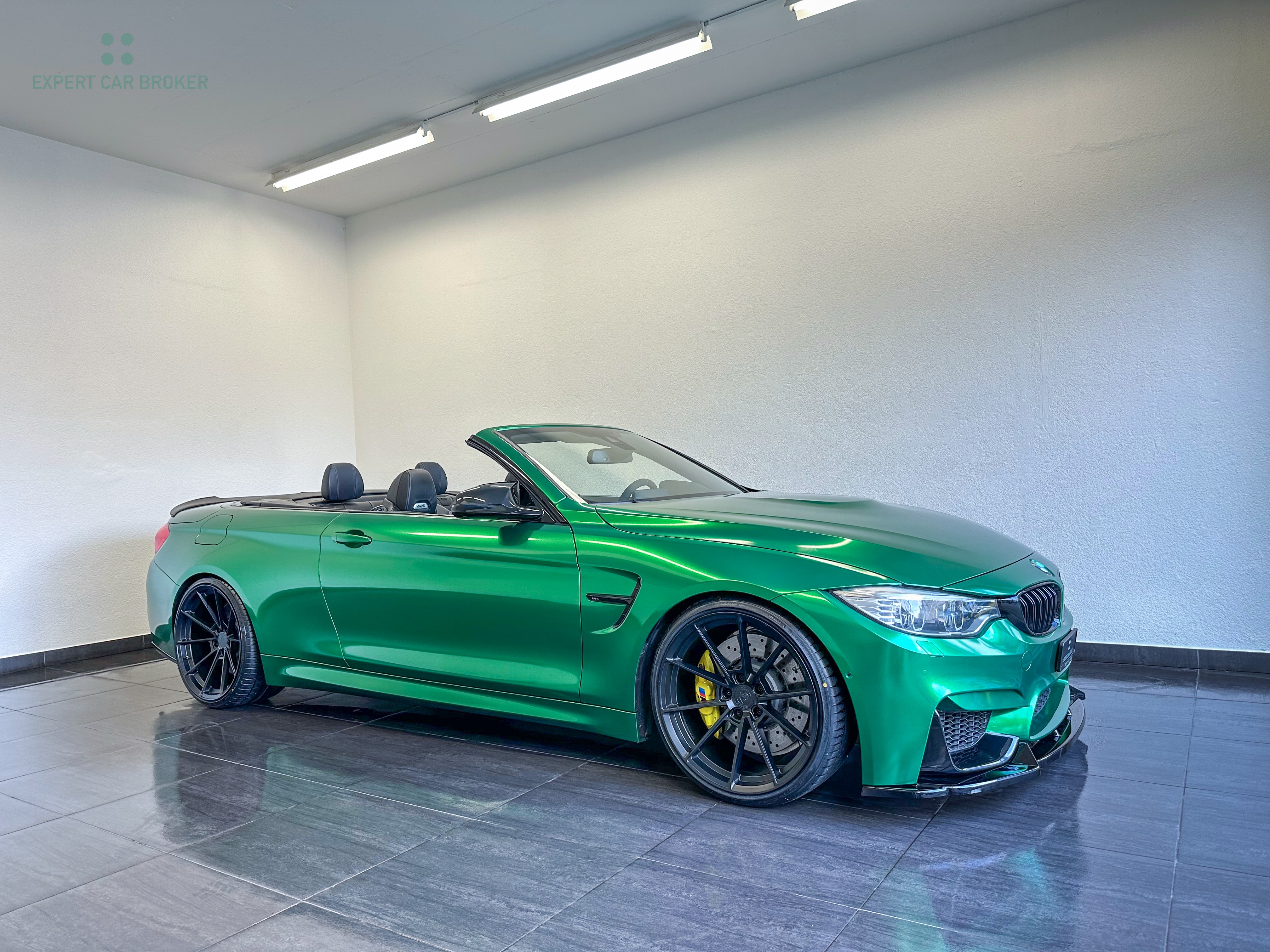 BMW M4 Competition Cabriolet DKG **Green Monster**