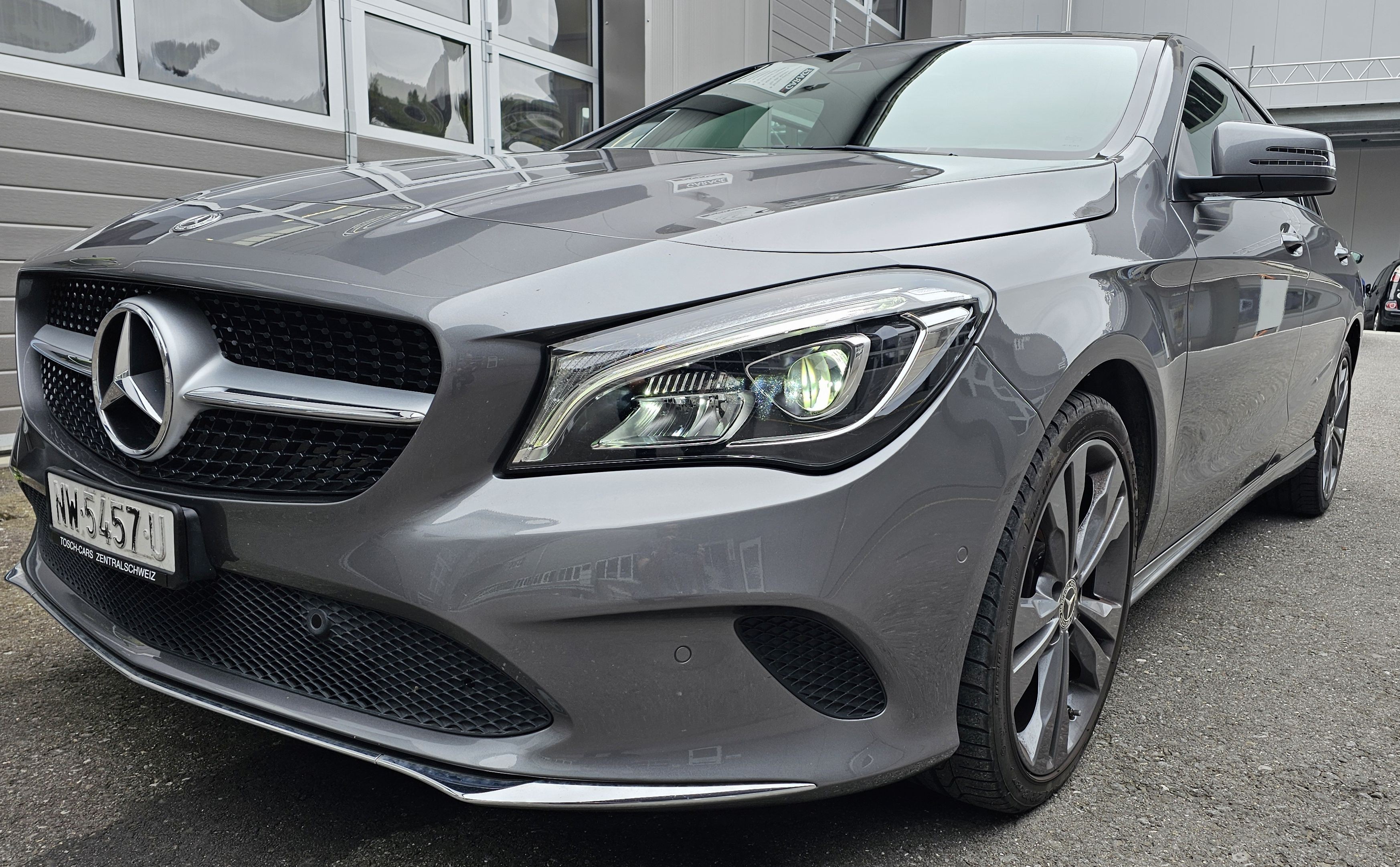 MERCEDES-BENZ CLA Shooting Brake 220 4Matic 7G-DCT