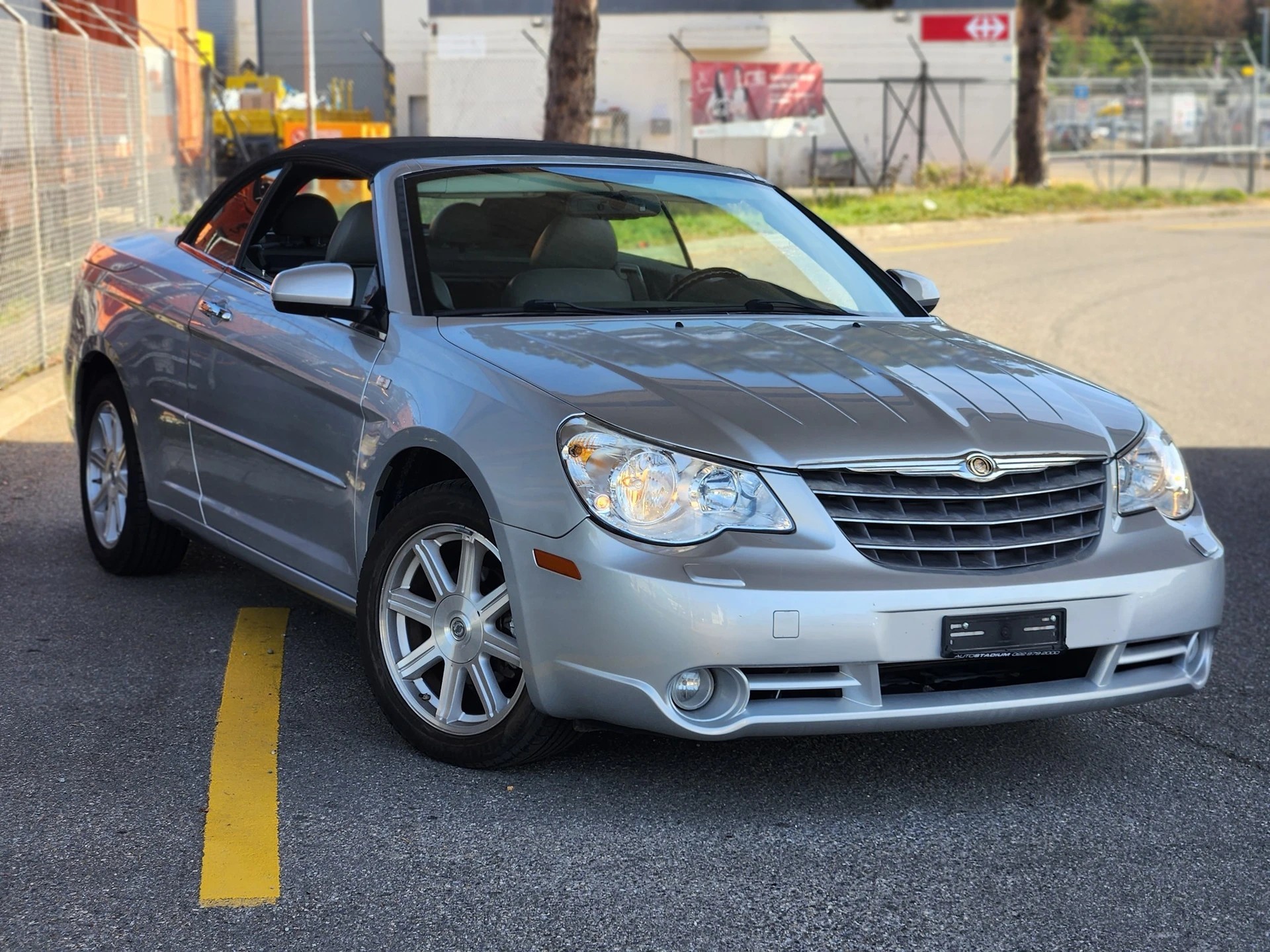 CHRYSLER Sebring 2.7 V6 Limited Automatic