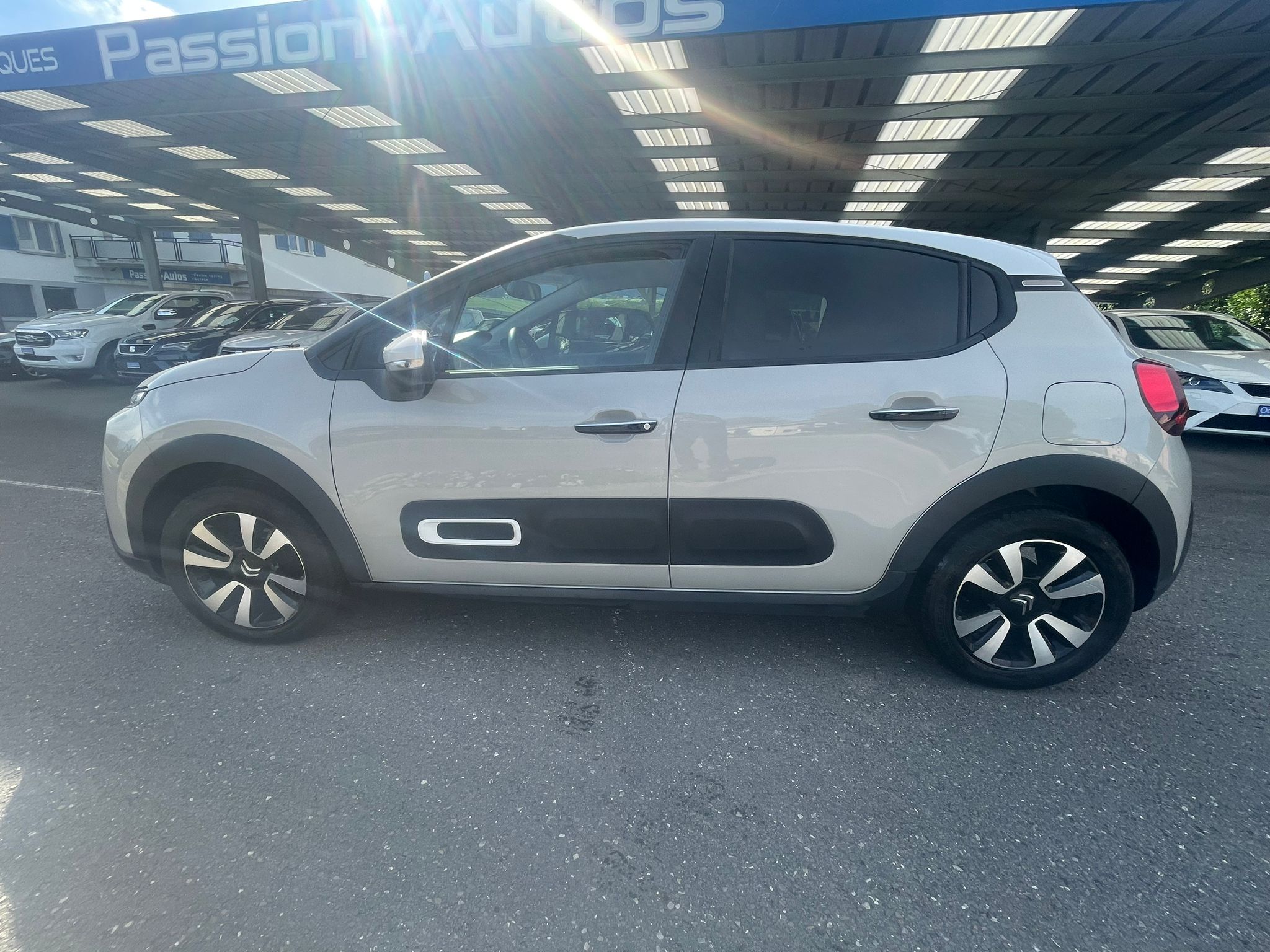 CITROEN C3 1.2i PureTech Shine