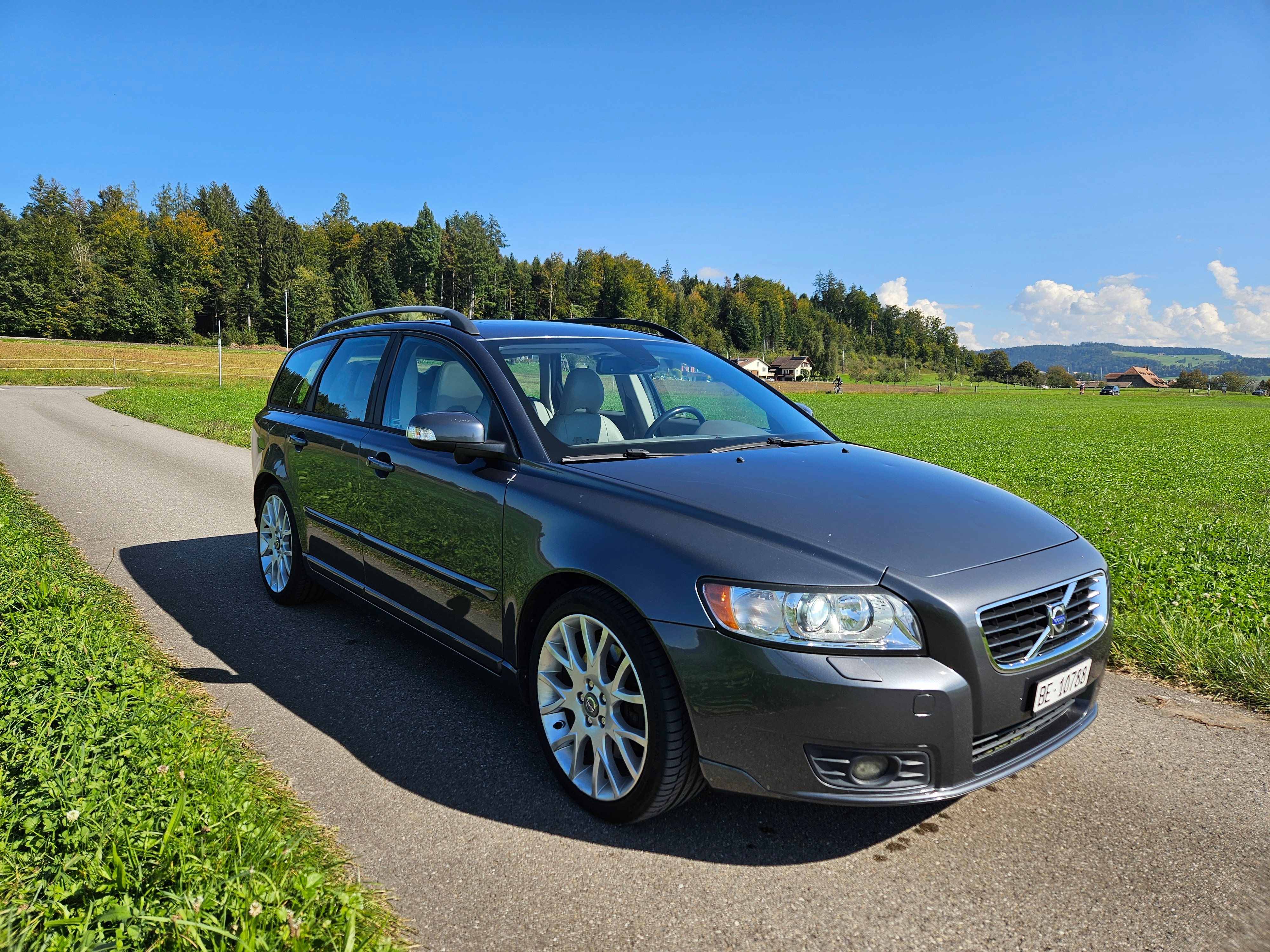 VOLVO V50 D5 Summum