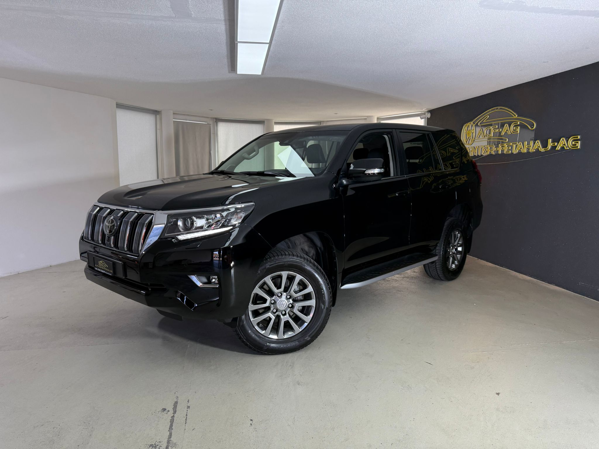 TOYOTA Land Cruiser 2.8TD Style Automat