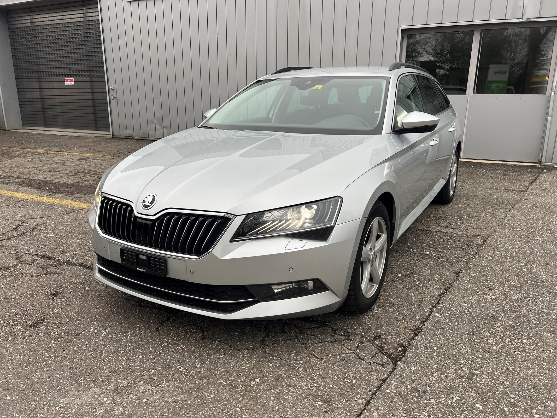 SKODA Superb Combi 2.0 TDi Ambition 4x4 DSG