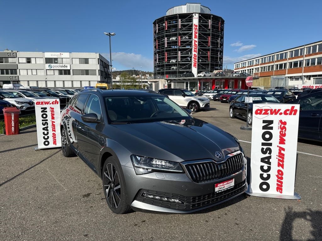 SKODA Superb Combi 2.0 TDi Style DSG