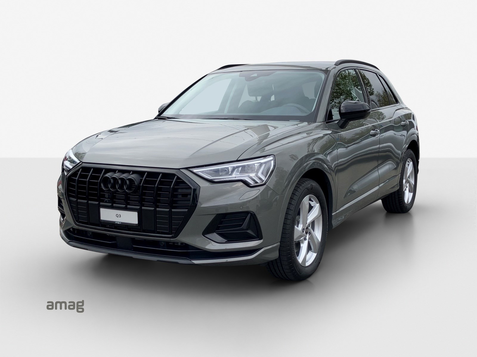 AUDI Q3 35 TFSI advanced Attraction S-tronic