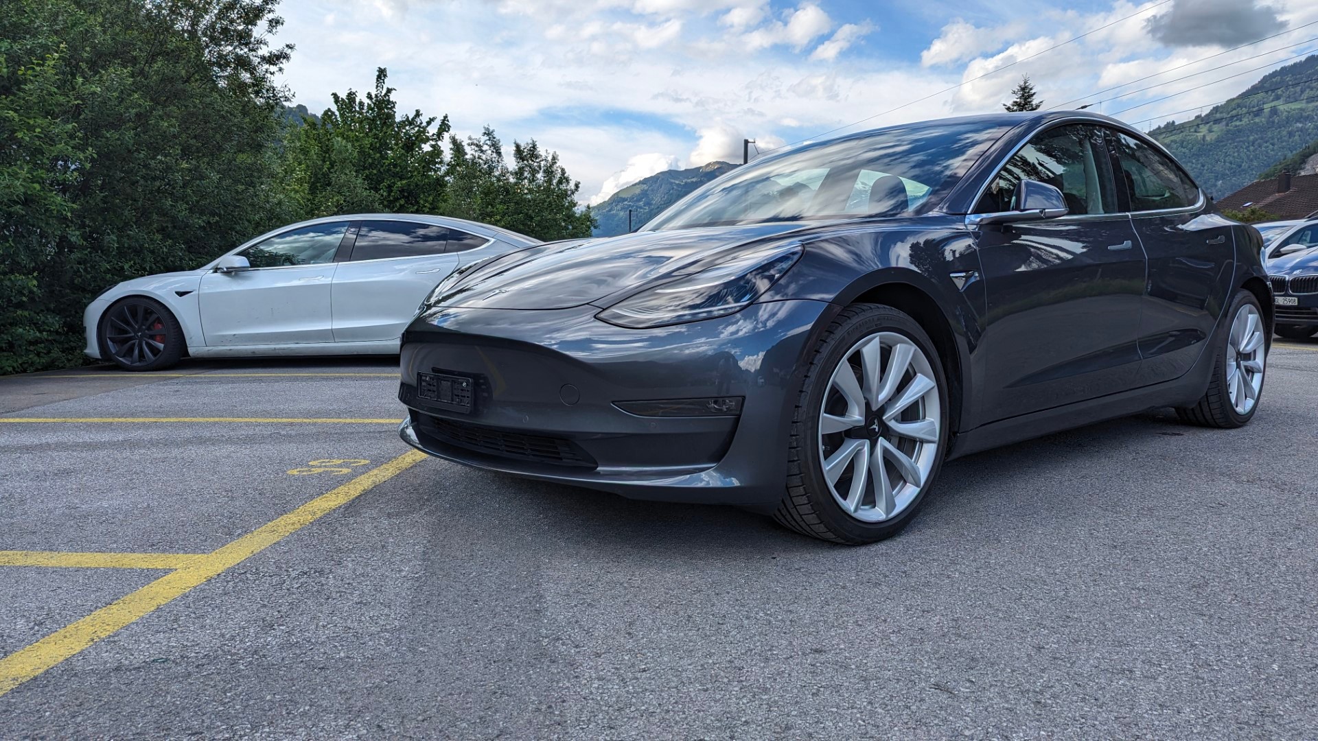 TESLA Model 3 Performance (Stealth) Dual Motor AWD