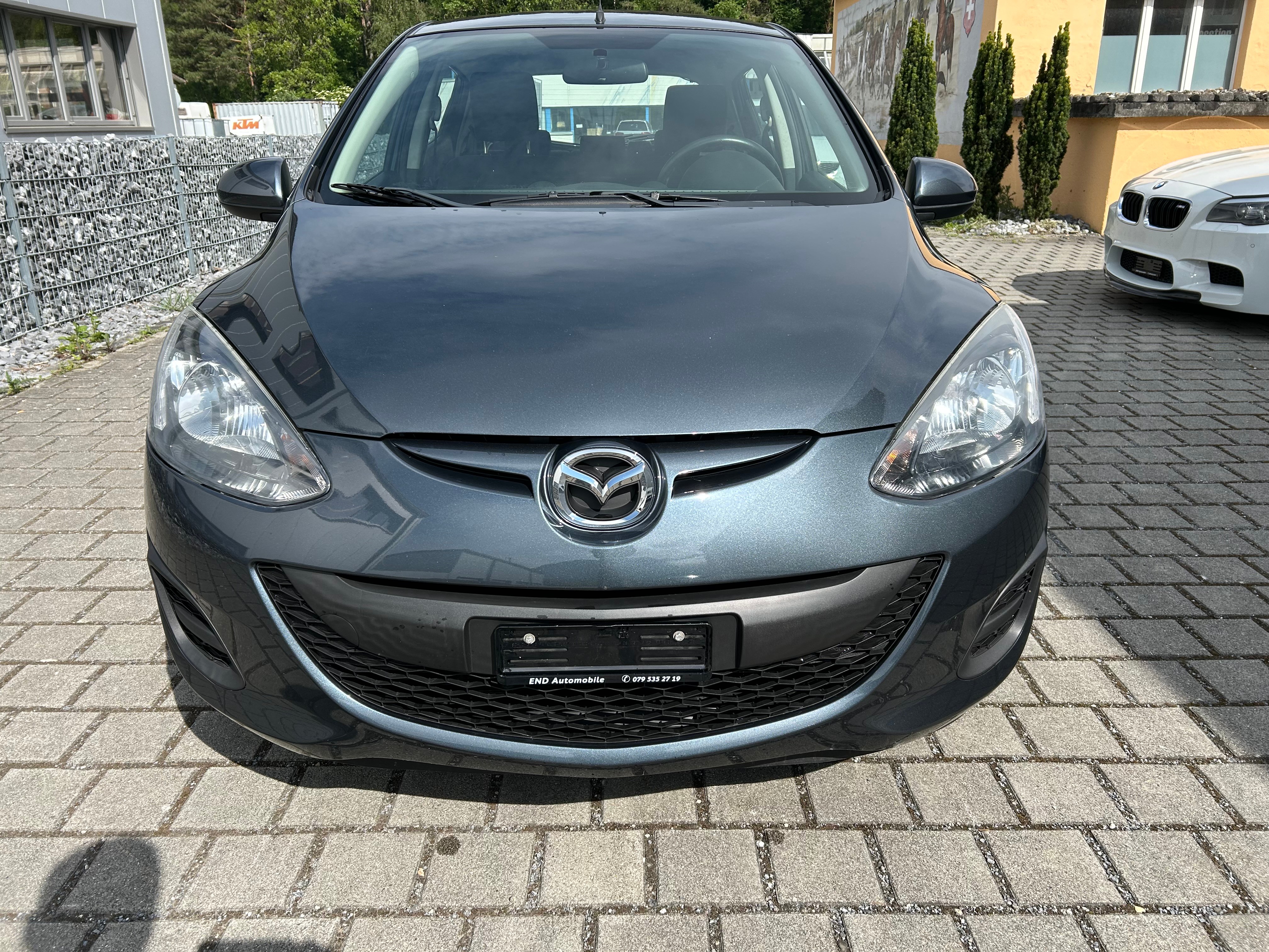 MAZDA 2 1.3i 16V Exclusive