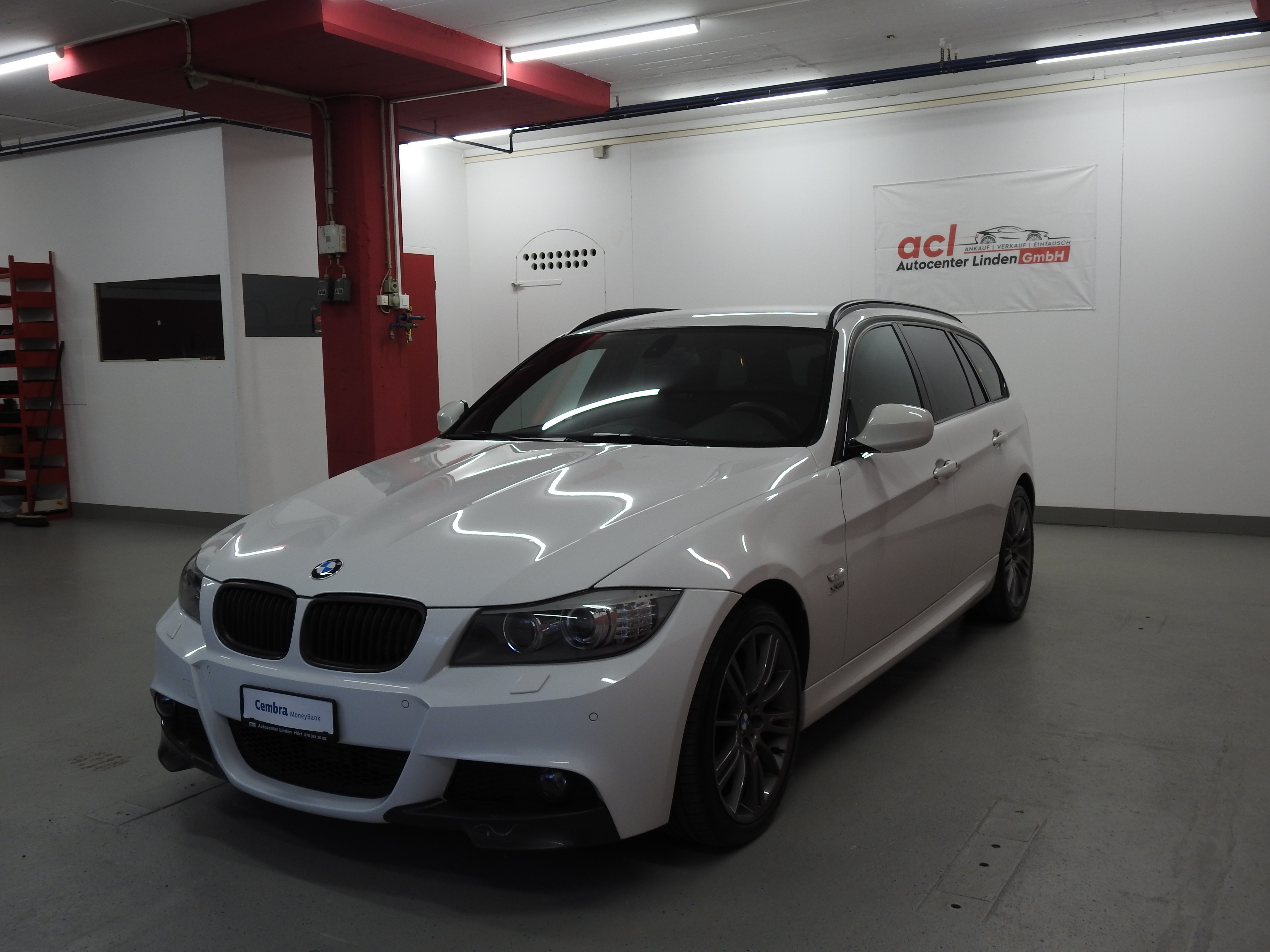 BMW 320d xDrive Touring Dynamic Edition M Sport Steptronic.- Top Ausstattung, ab MFK, 8 -fach berädert ivm