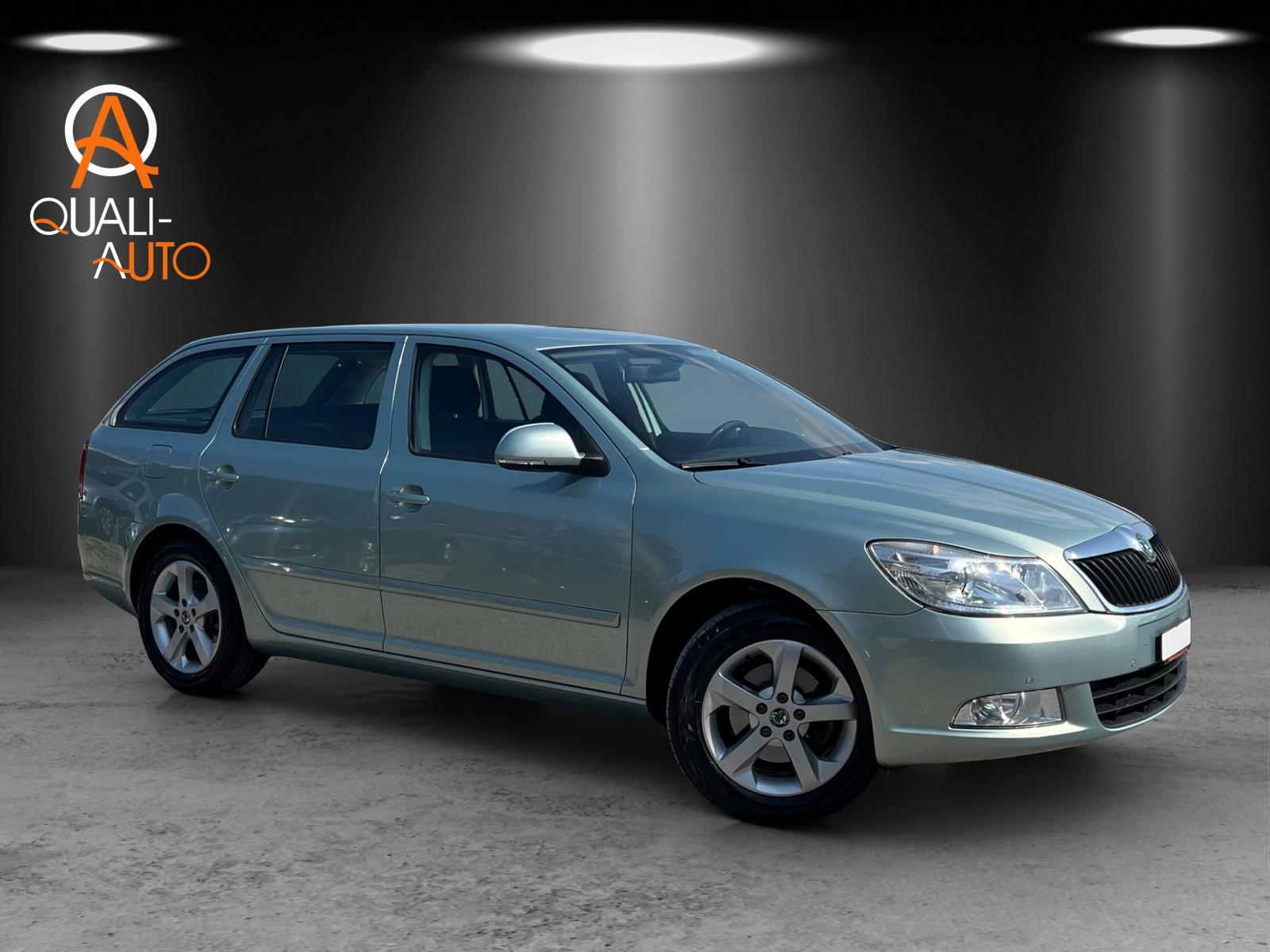 SKODA Octavia Combi 1.8 TSI Ambition DSG