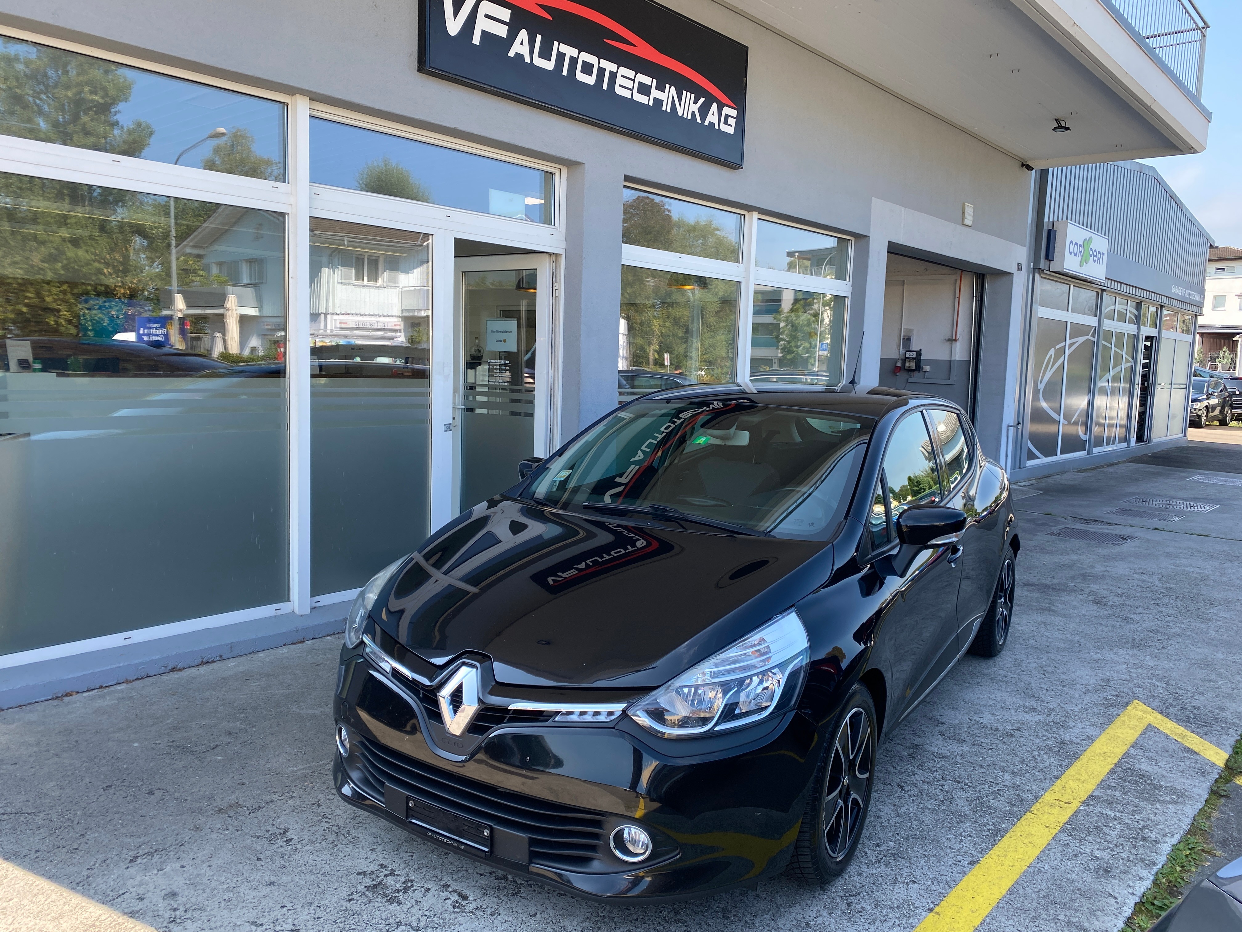 RENAULT Clio 1.5 dCi Swiss Edition