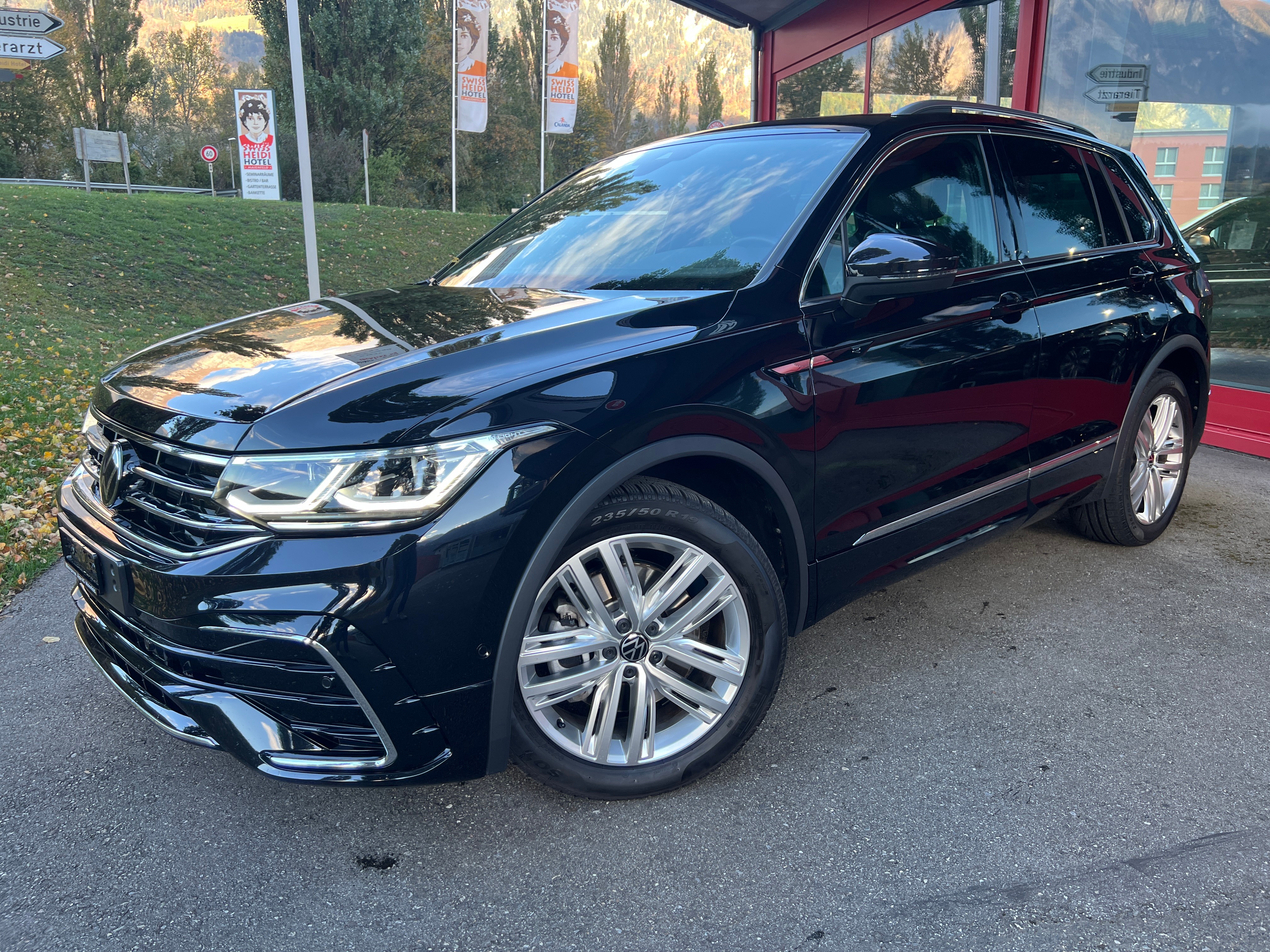 VW Tiguan 2.0TSI R-Line 4Motion DSG