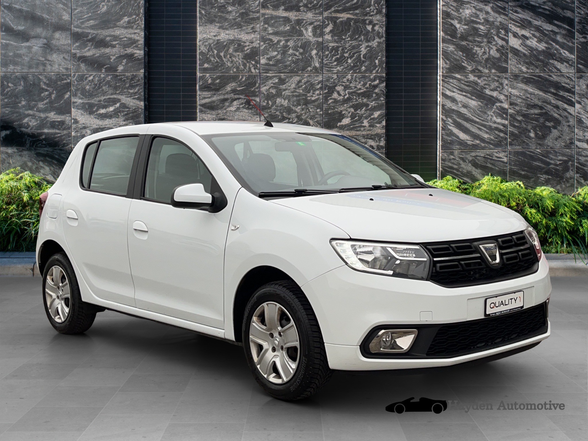 DACIA Sandero 0.9 Lauréate