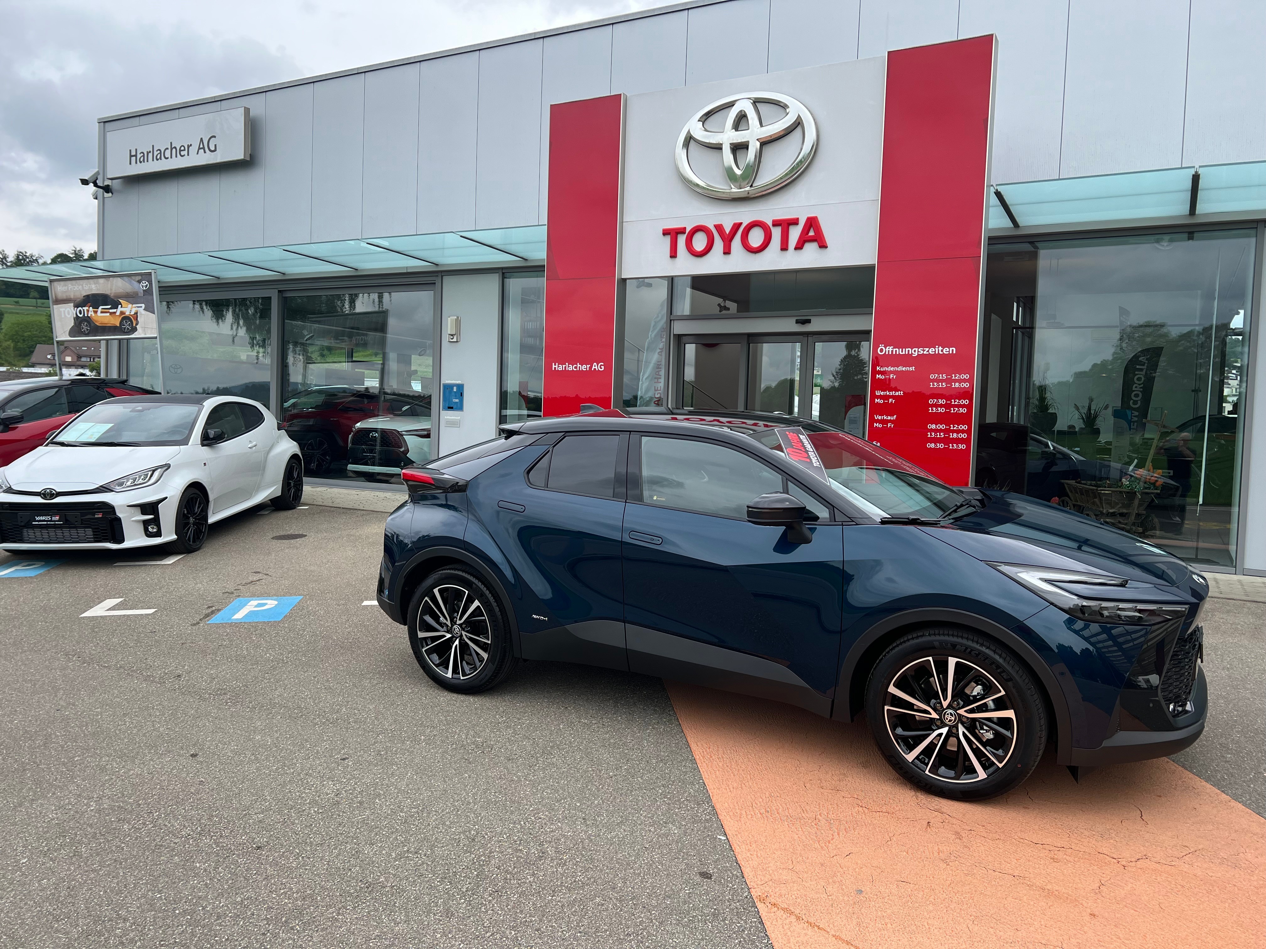 TOYOTA C-HR 2.0 HSD CVT Style 4WD