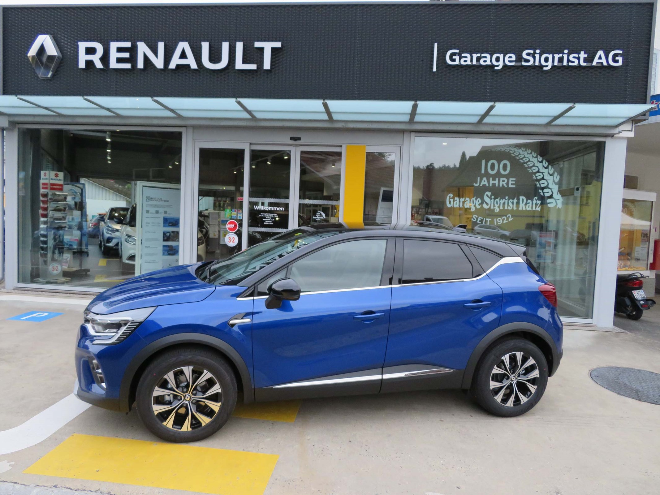 RENAULT Captur 1.6 E-Tech techno