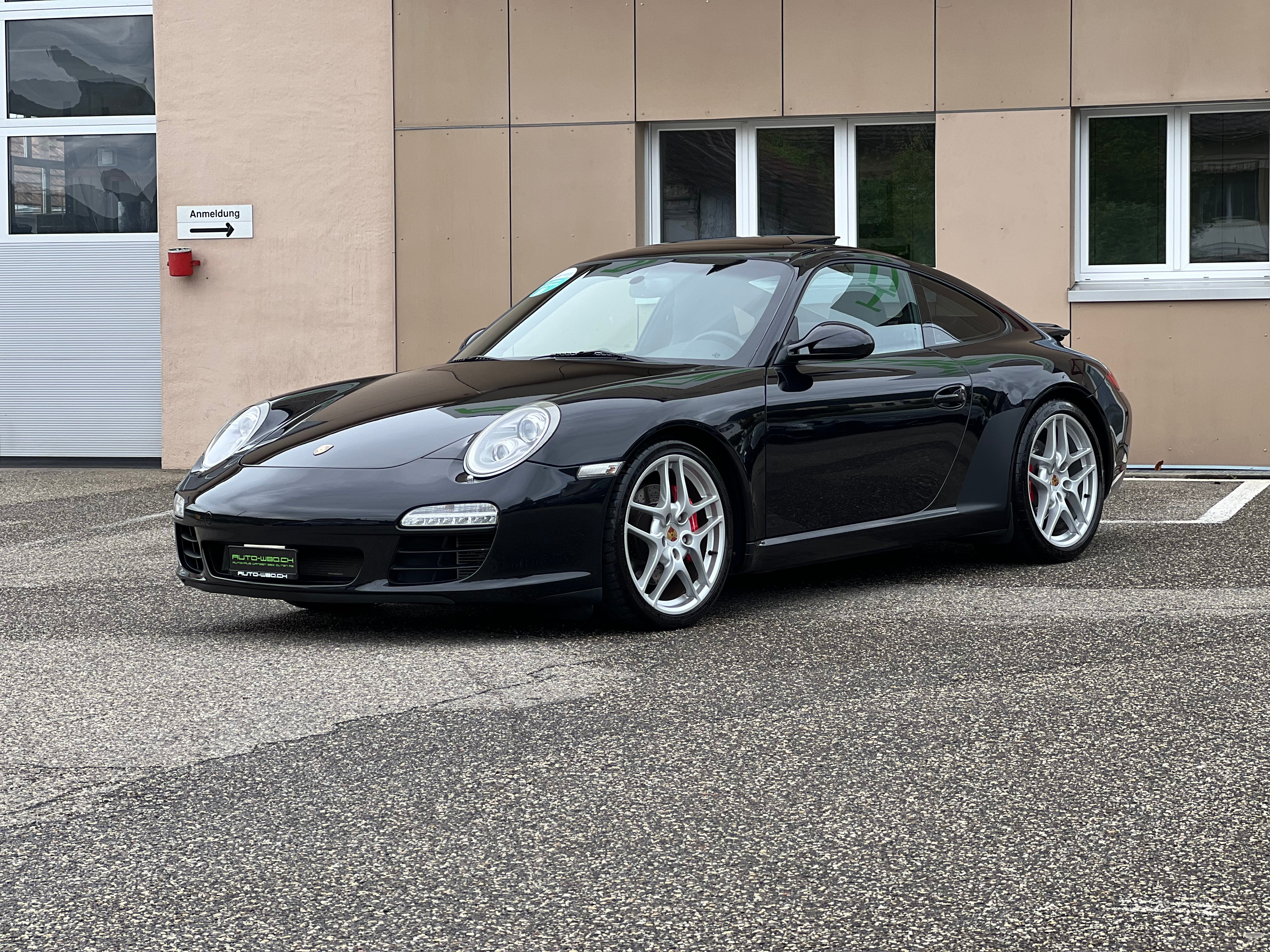 PORSCHE 911 CARRERA S