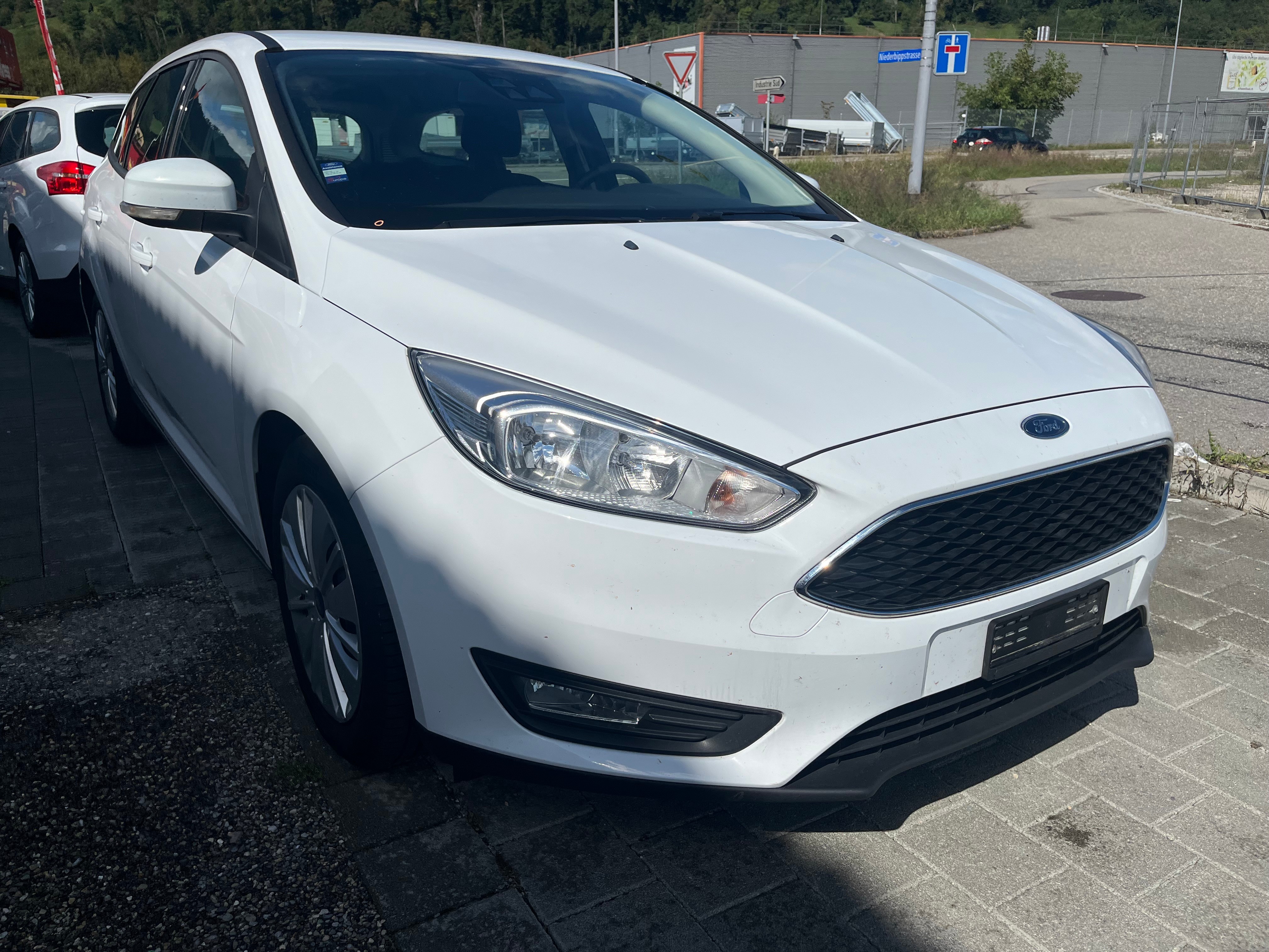 FORD Focus 1.5 TDCi Titanium X PowerShift