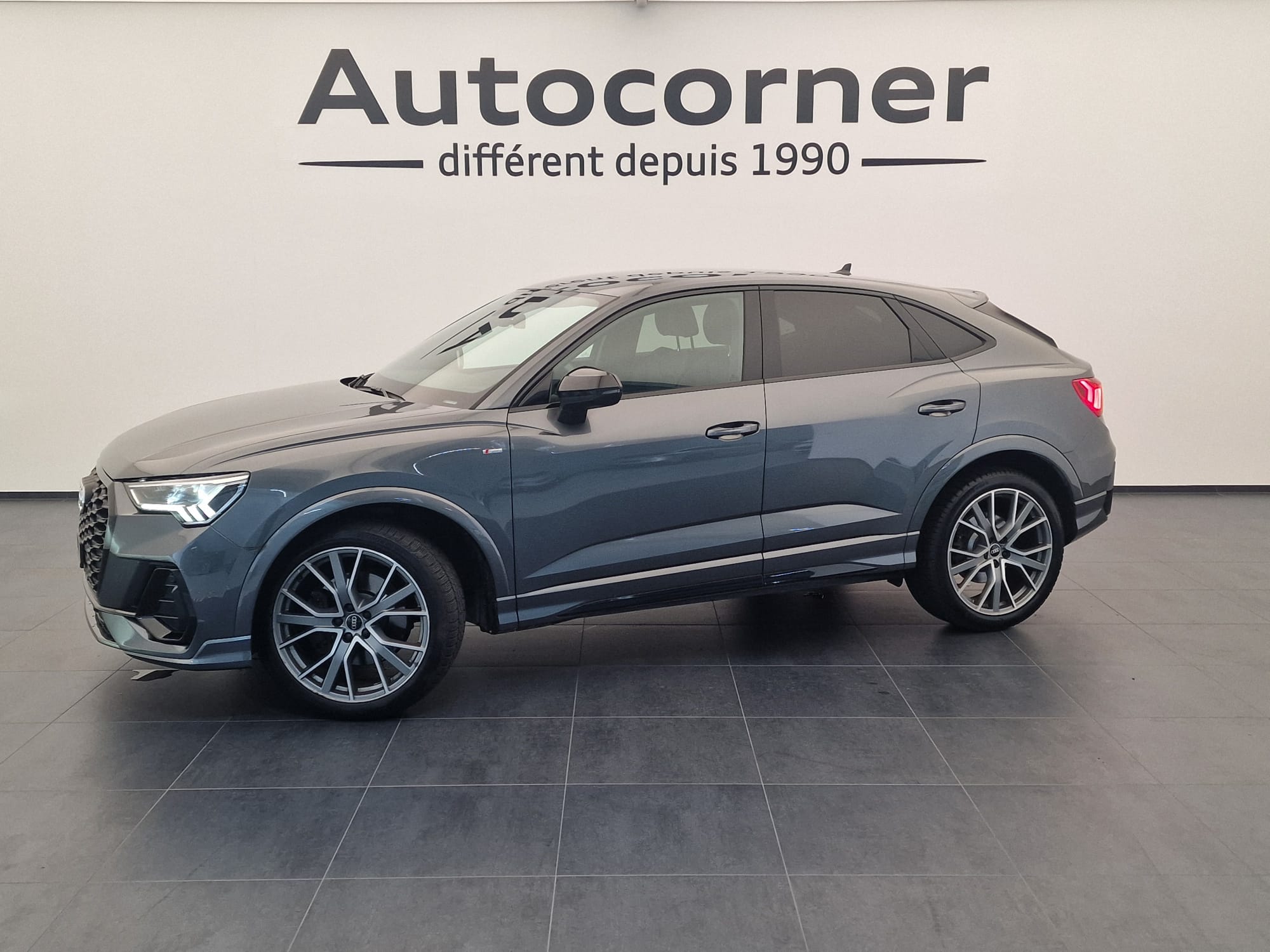 AUDI Q3 Sportback 40 TDI S line Attraction quattro