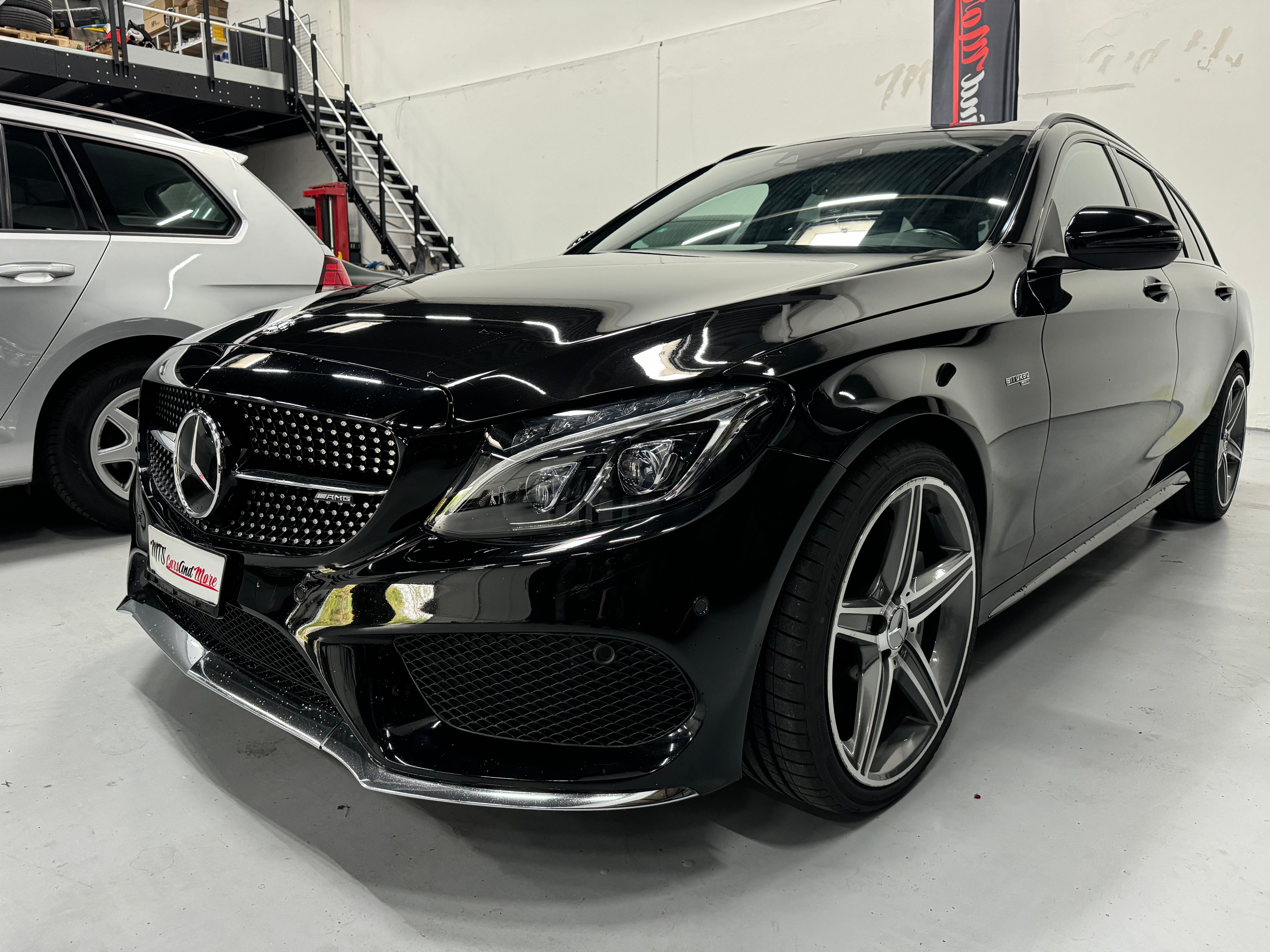 MERCEDES-BENZ C 43 AMG 4Matic 9G-Tronic