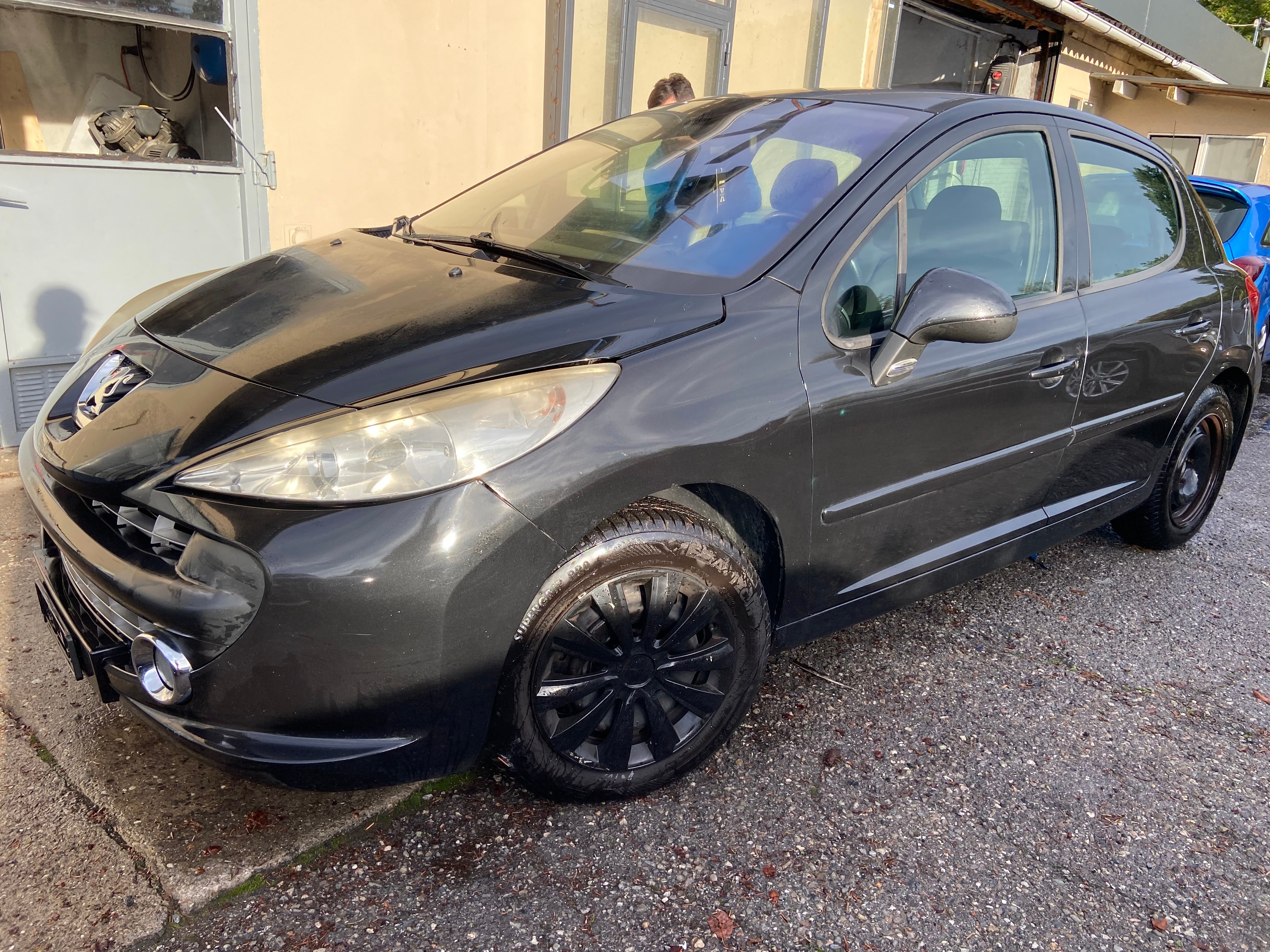 PEUGEOT 207 1.6 16V XS Premium