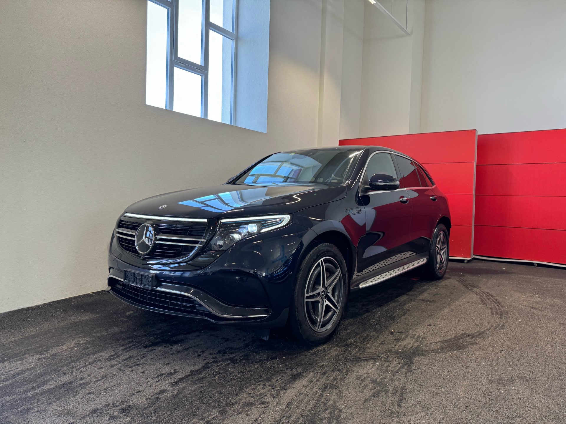 MERCEDES-BENZ EQC 400 AMG Line 4Matic