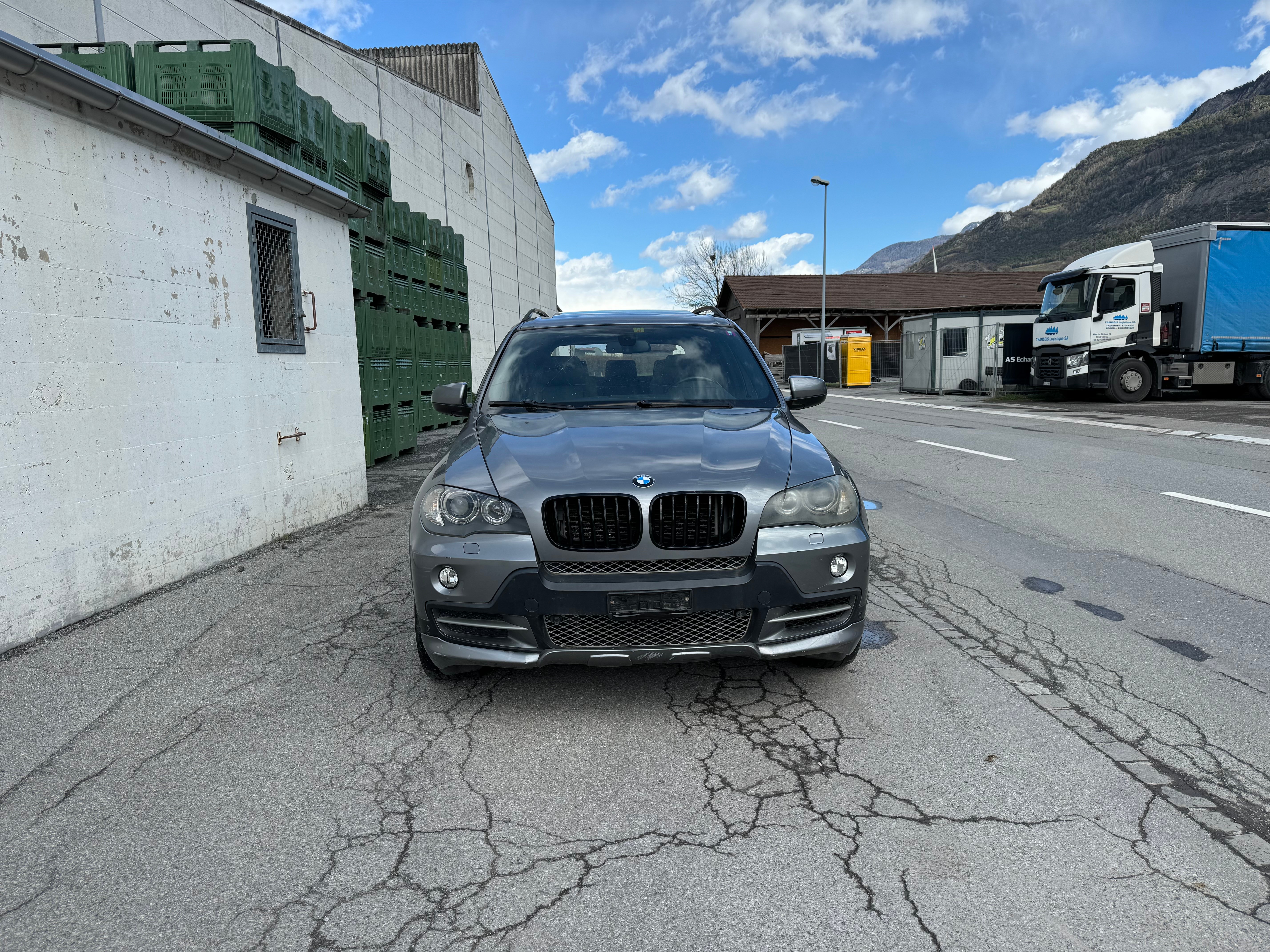 BMW X5 xDrive 48i (4.8i) Steptronic