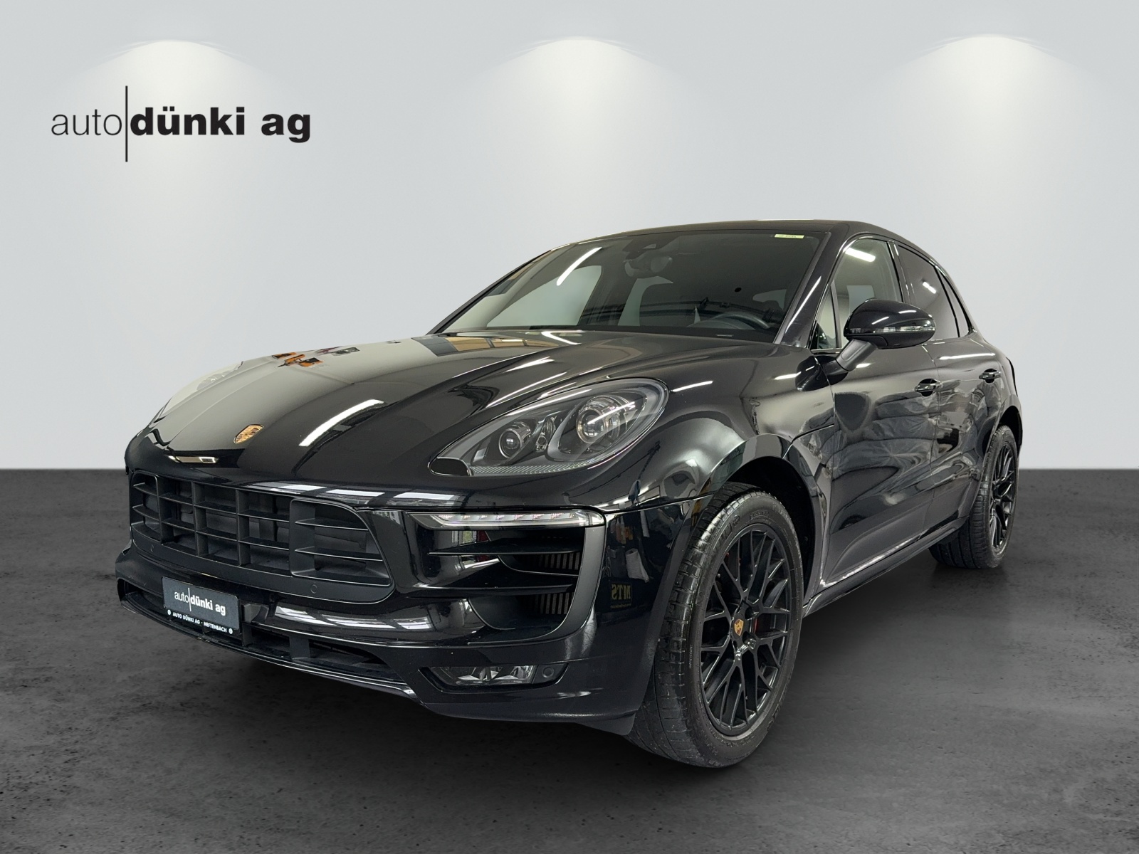 PORSCHE Macan GTS PDK