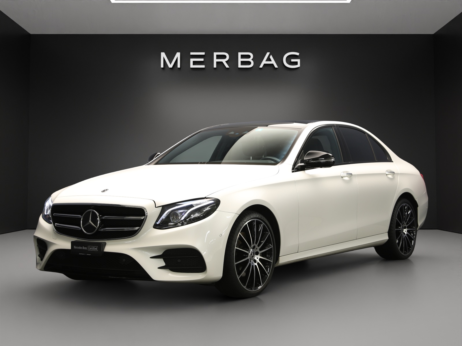 MERCEDES-BENZ E 220d Swiss Star AMG Line 4Matic 9G-Tronic