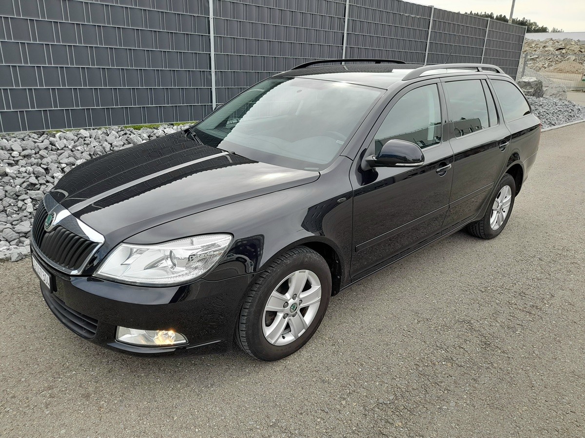 SKODA Octavia Combi 1.8 TSI 50Years 4x4