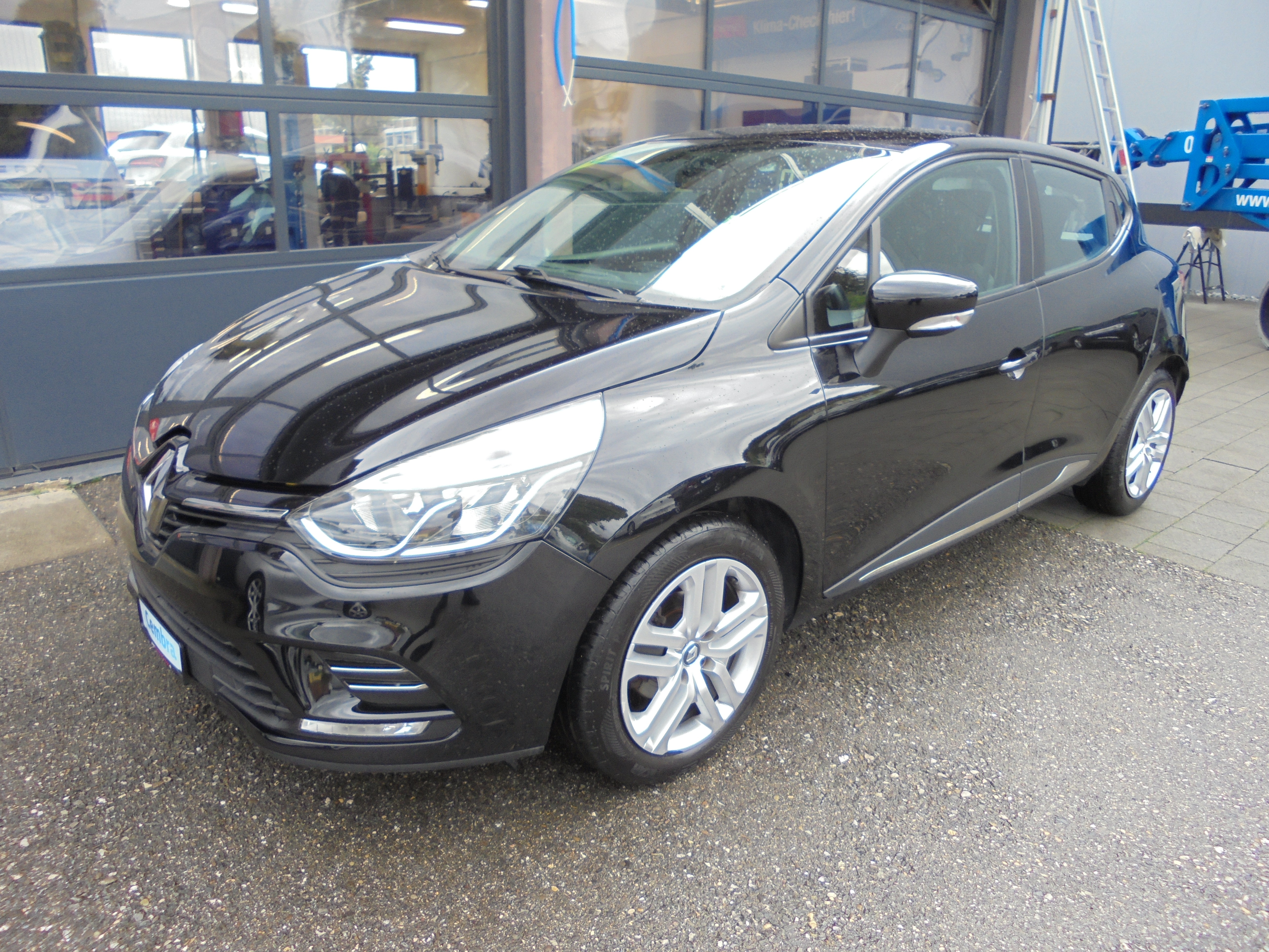 RENAULT Clio 0.9 12V Intens