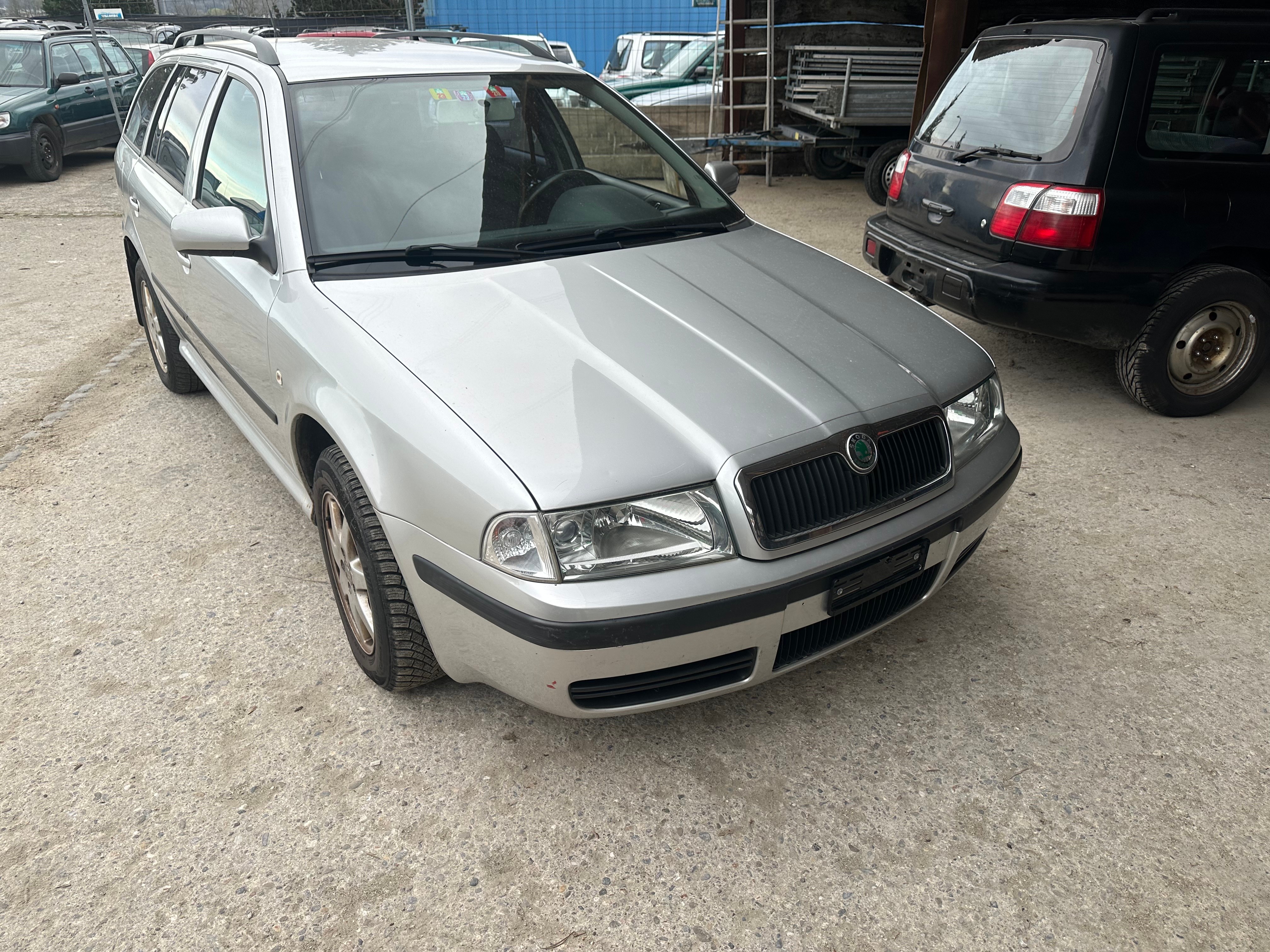 SKODA Octavia 1.9 TDI Ambiente 4x4