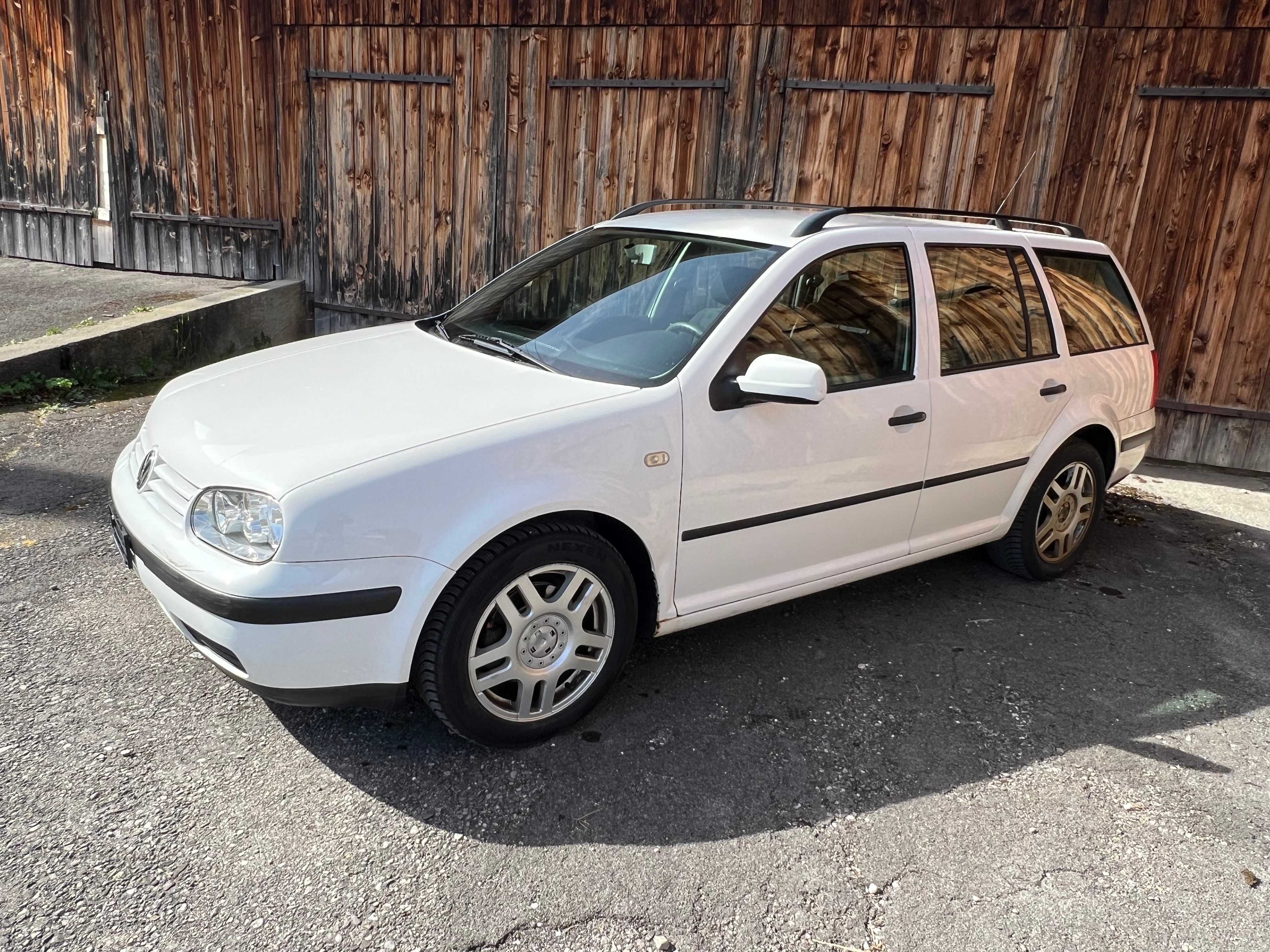 VW Golf Variant 1.6