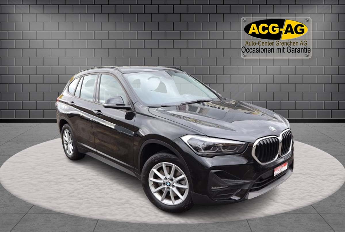 BMW X1 xDrive 20d Steptronic ** Navi mit RF-kamera ** PDC **