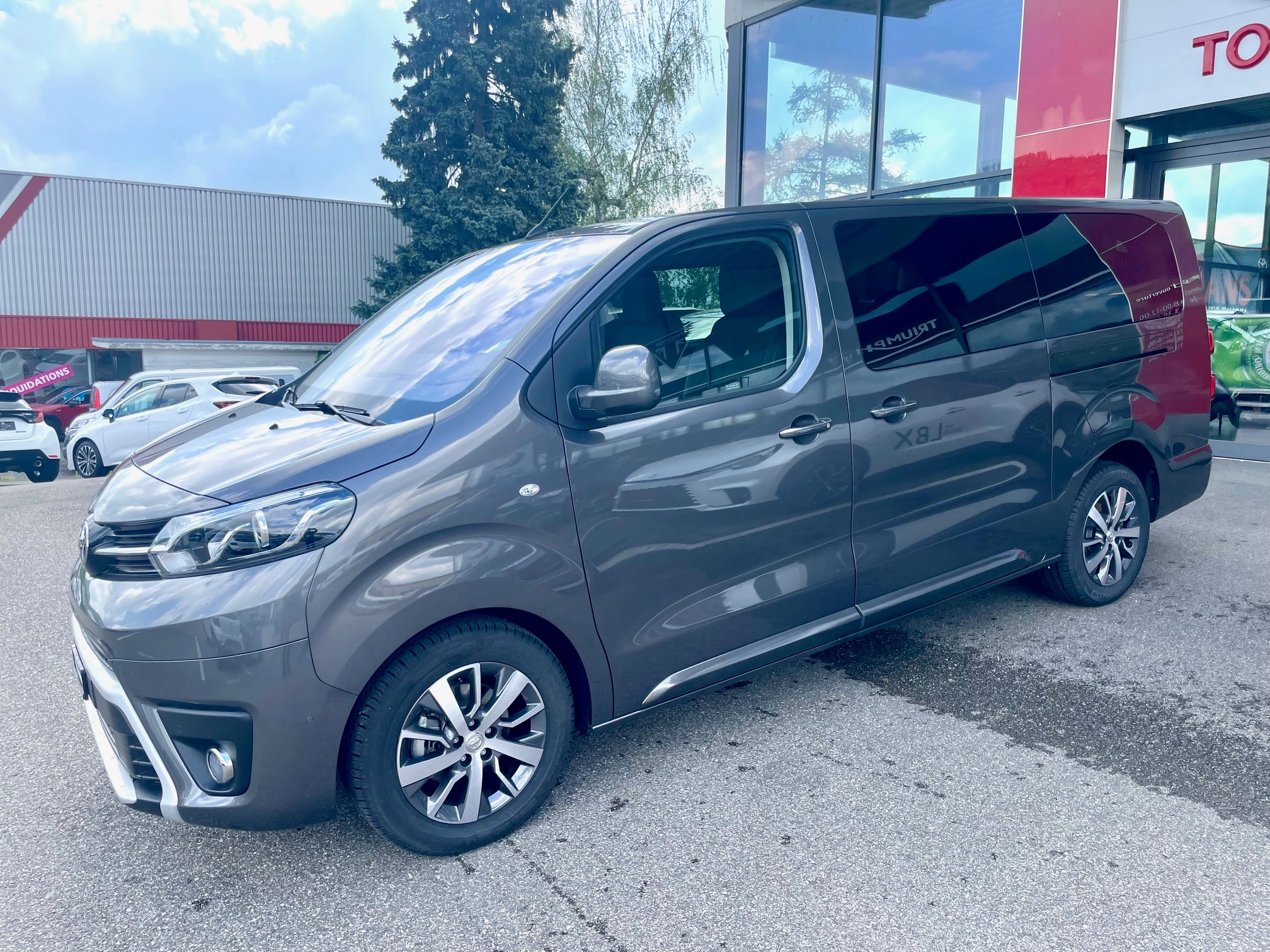 TOYOTA Proace Verso 2.0 D-4D Trend Long