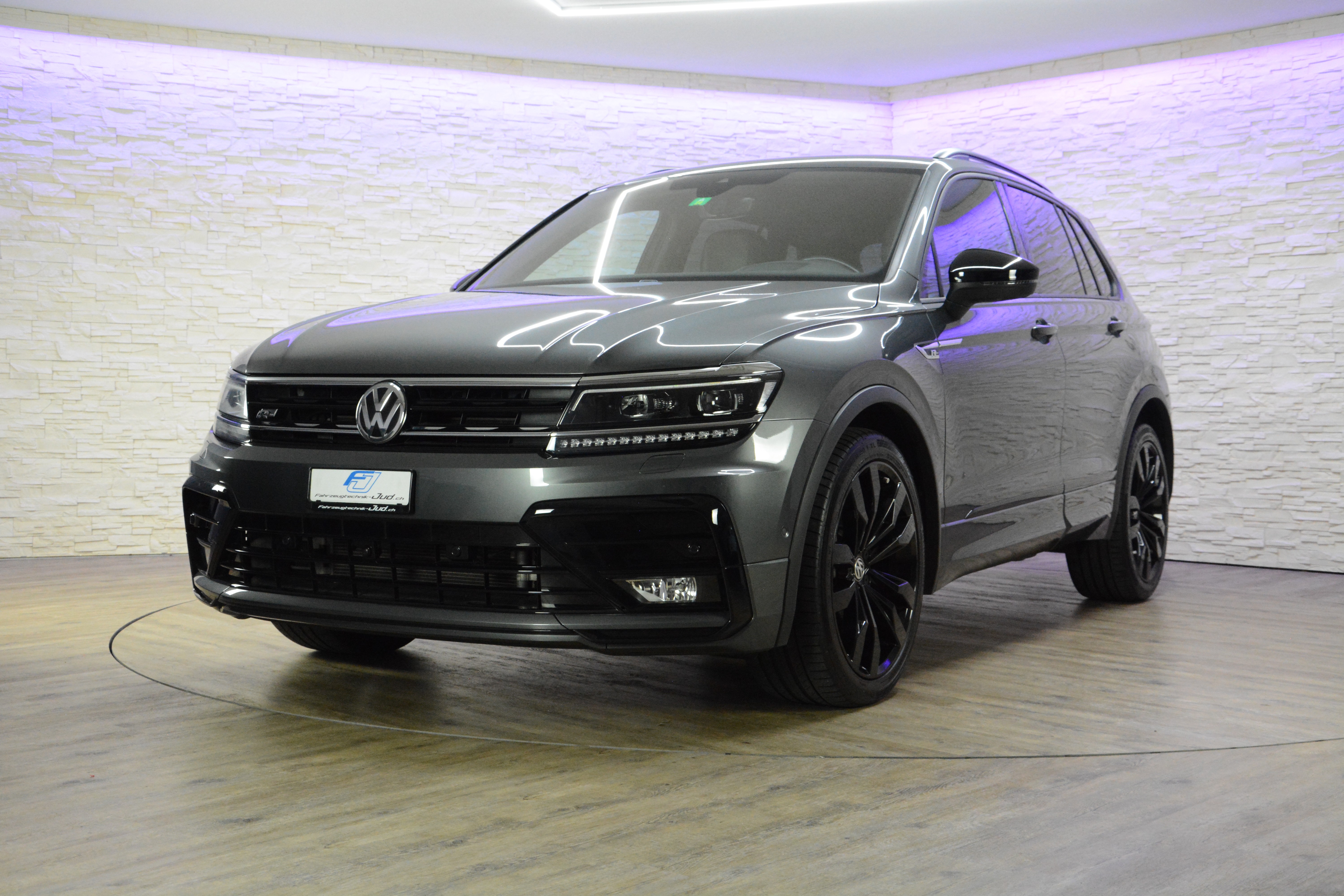 VW Tiguan 2.0 TSI Highline DSG