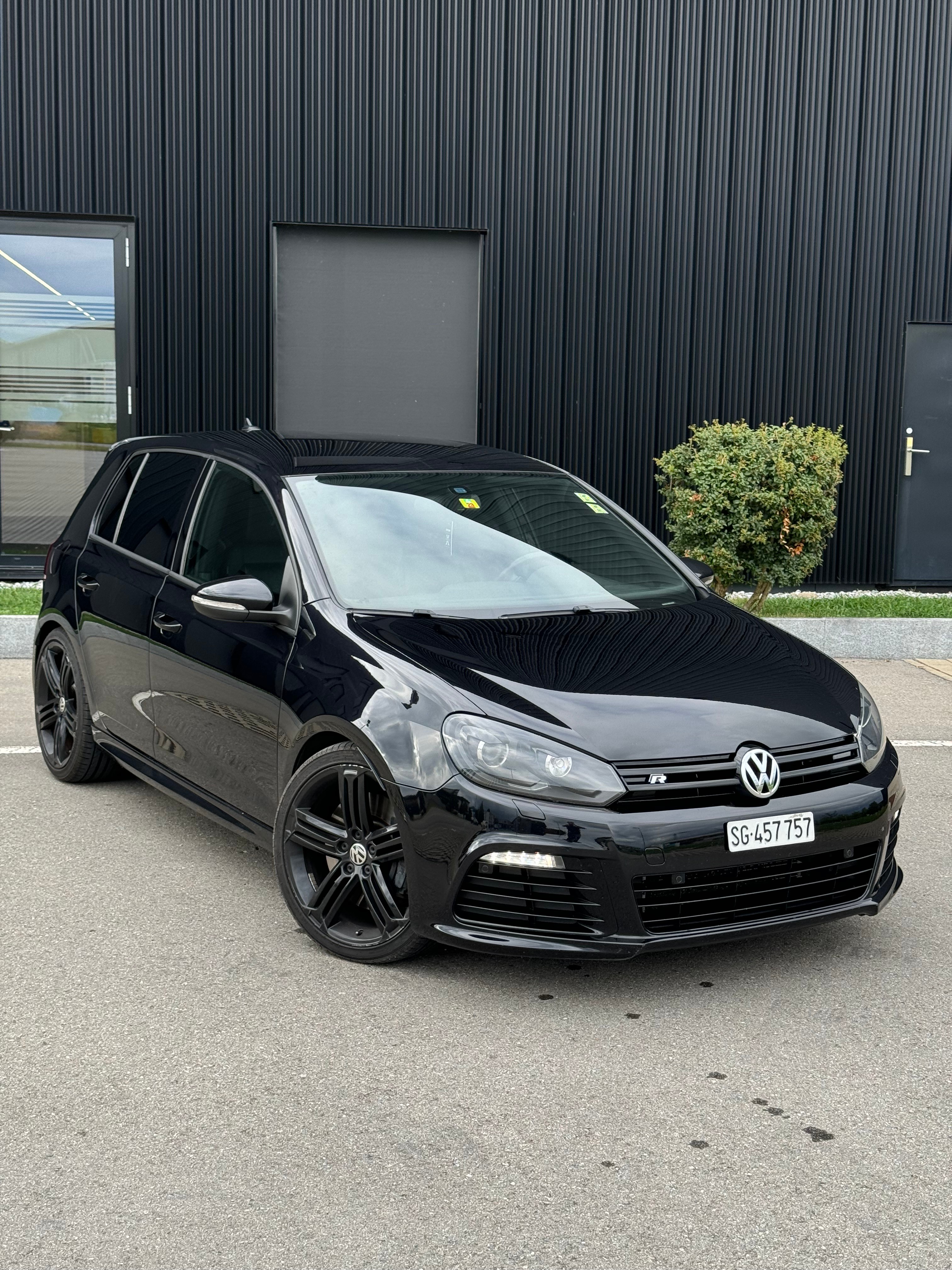 VW Golf 2.0 TSI R 4Motion DSG