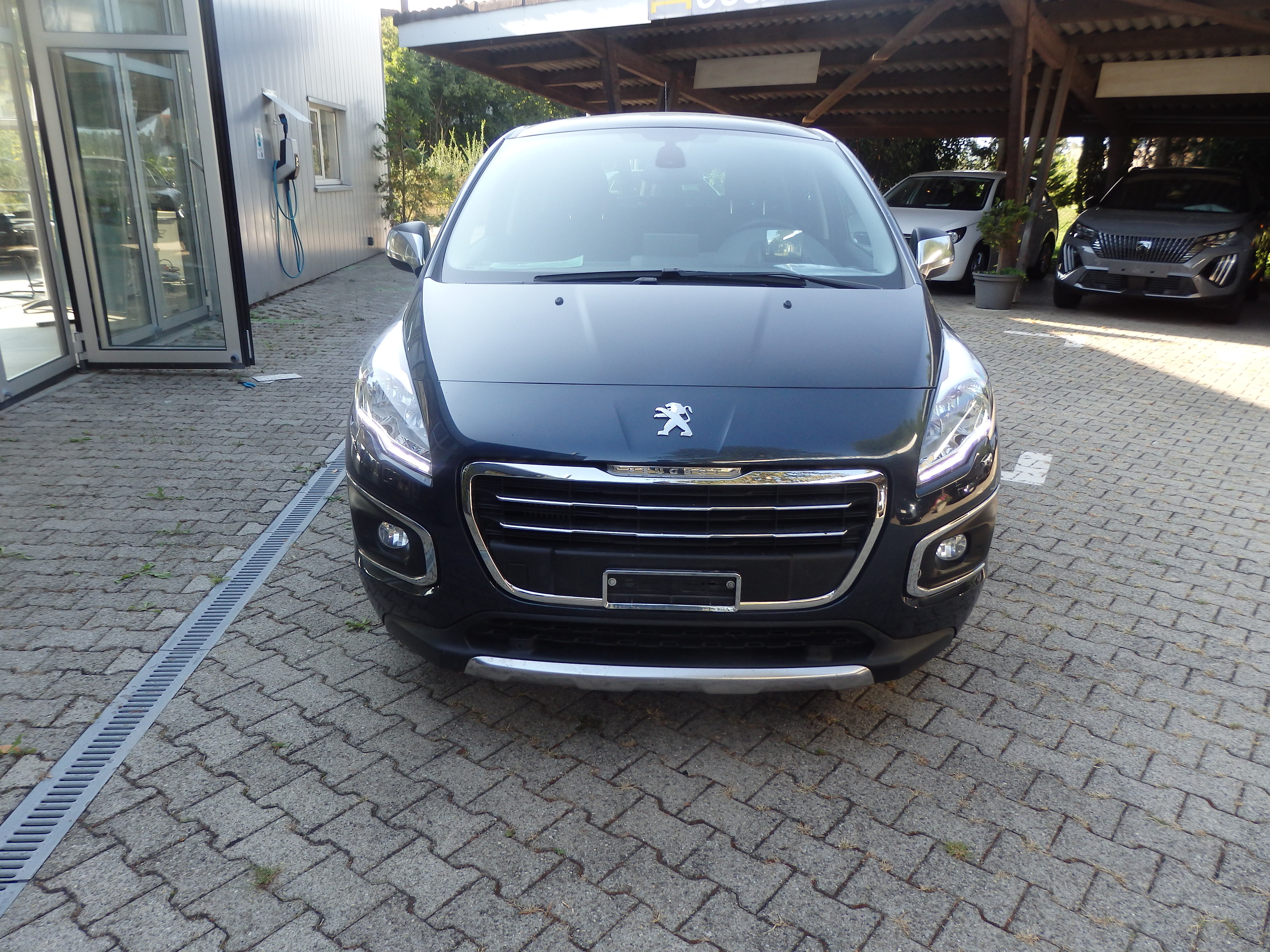 PEUGEOT 3008 1.6 1THP Allure Tiptronic