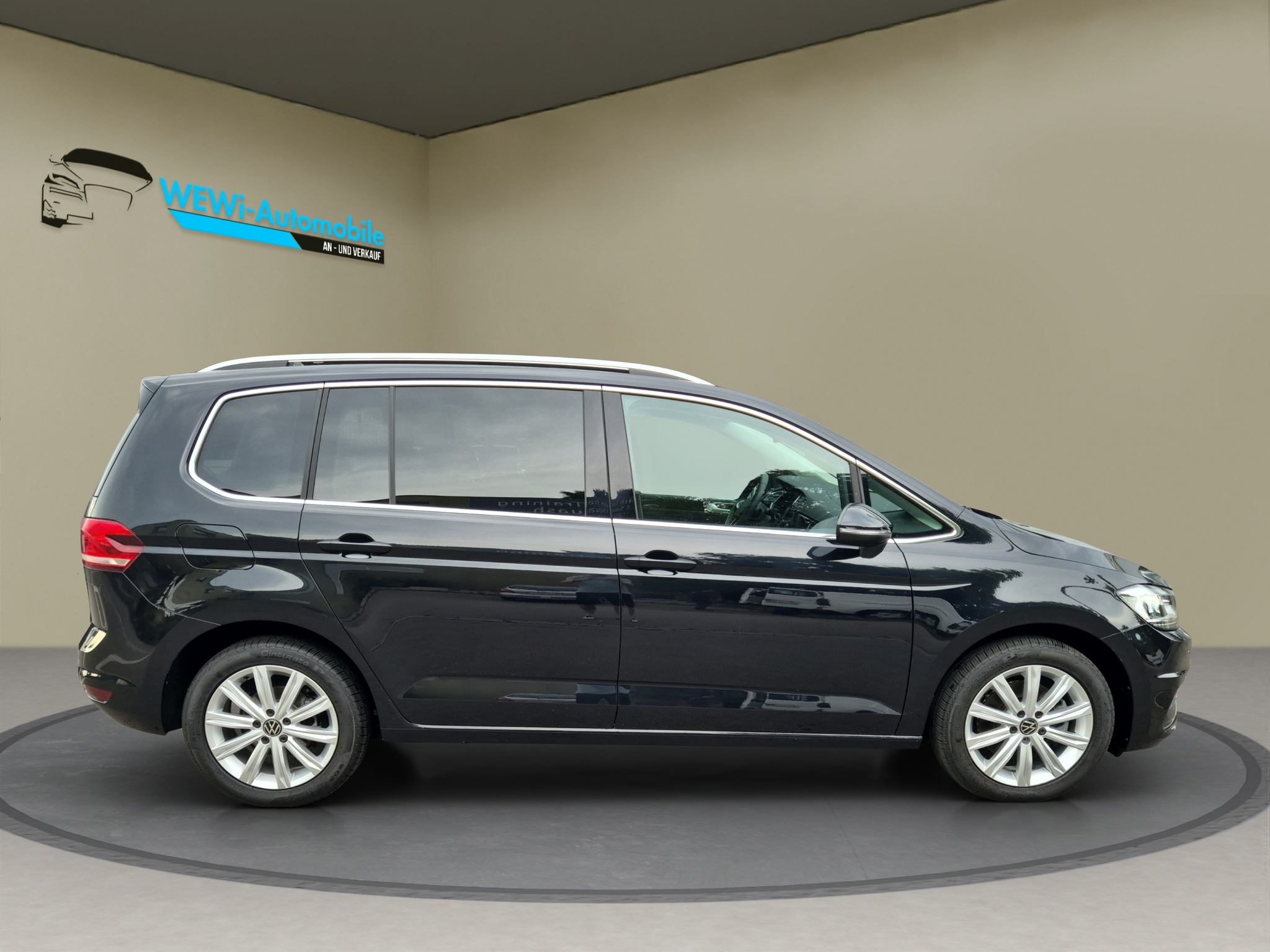 VW Touran 2.0 TDI BlueMotion Technology Highline DSG