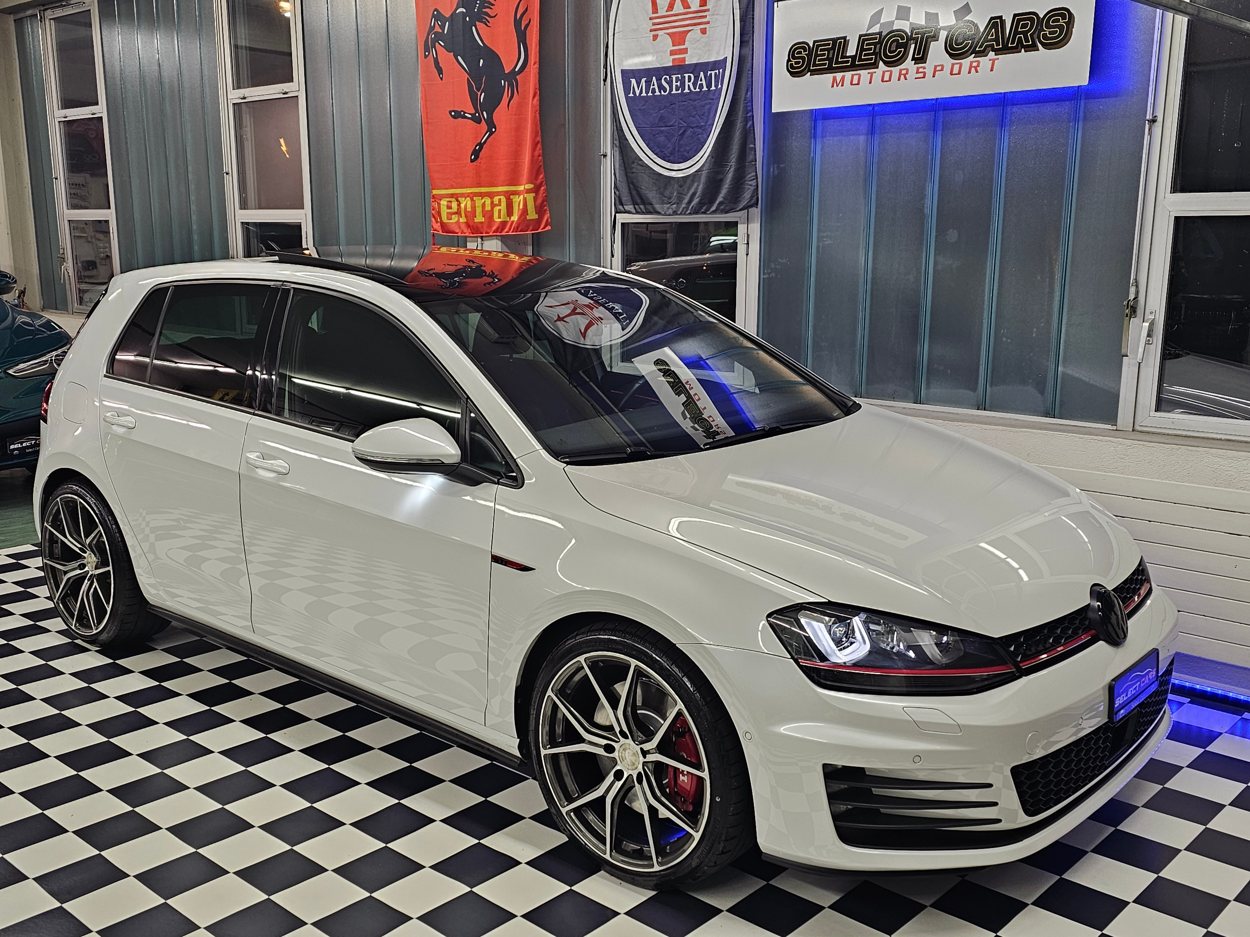 VW Golf 2.0 TSI GTI Performance DSG